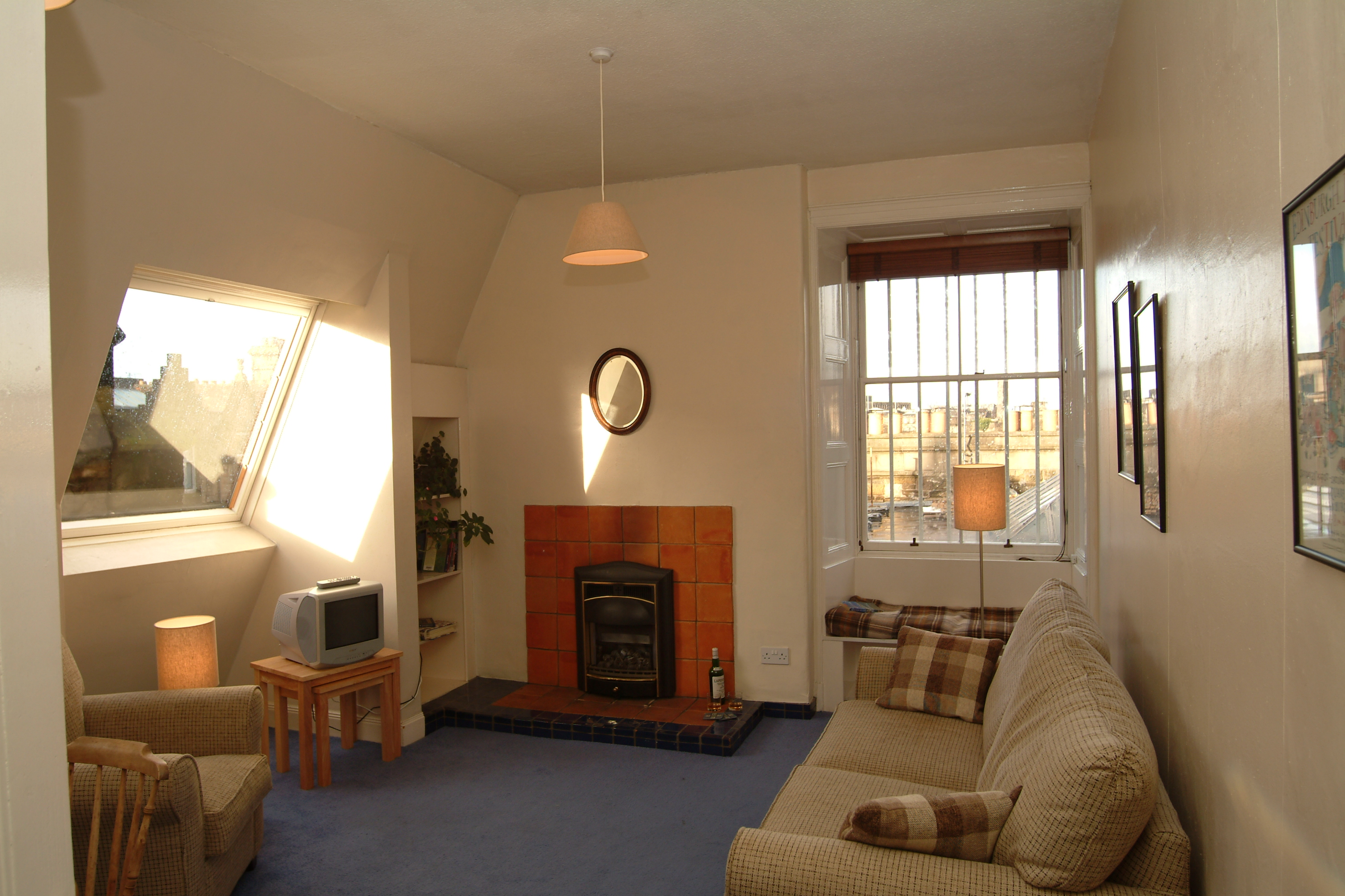 Jeffrey St (Flat 14), Royal Mile, Old Town in Old Town, Princes Street and Leith Street, Edinburgh