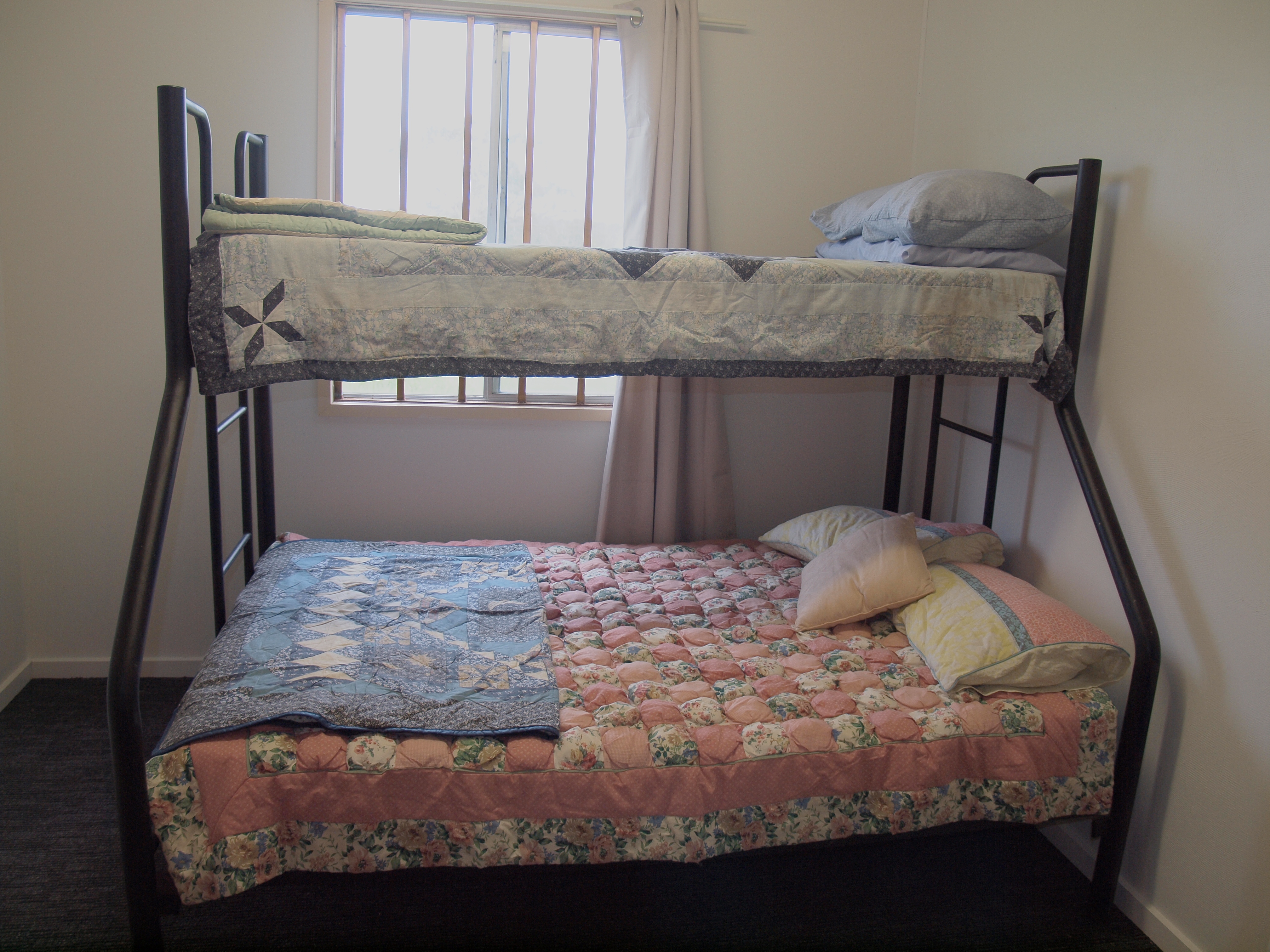 Room 7. Family room in farm hostel in Glenelg, Barwon South West Vic