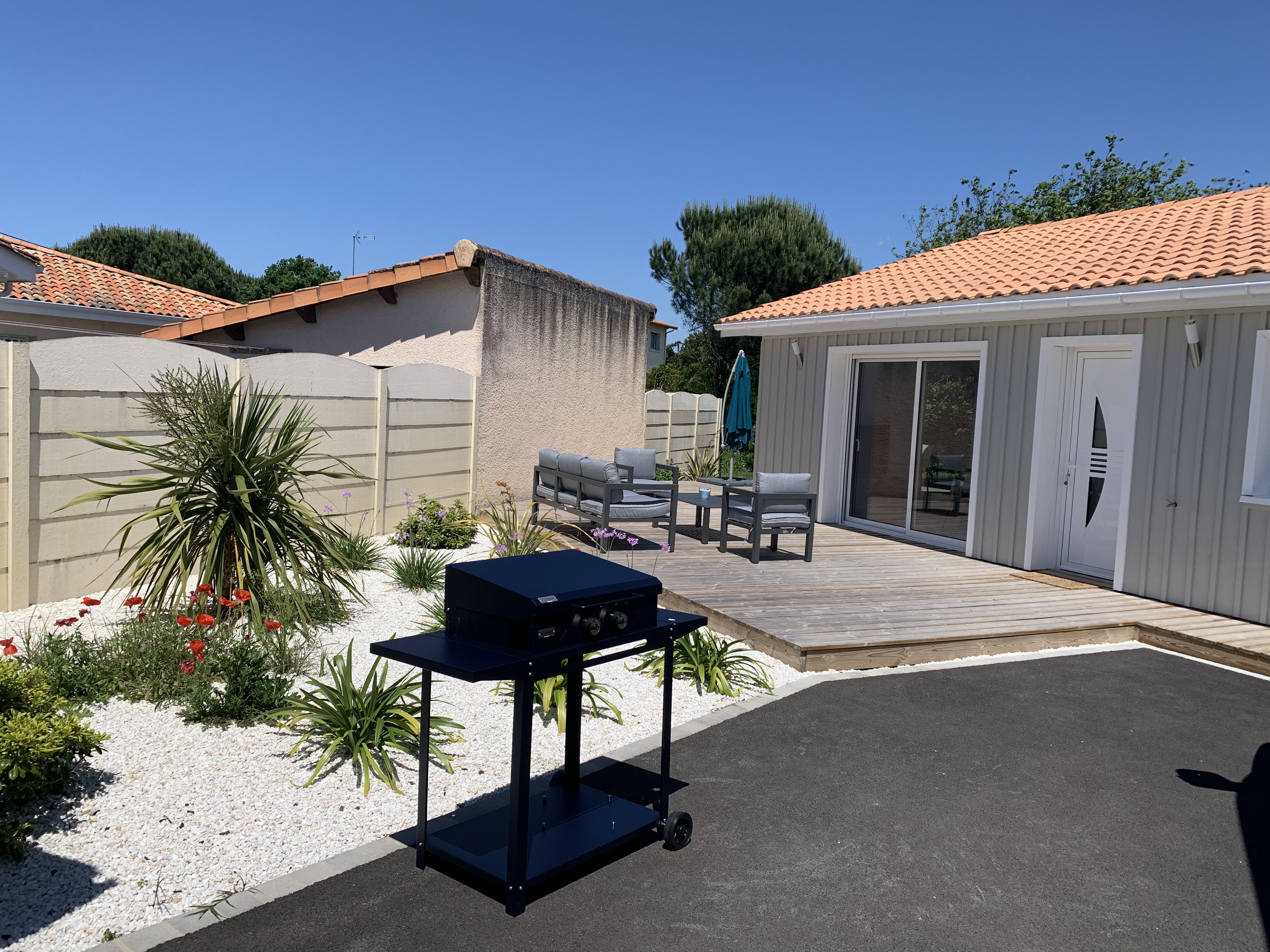 HOUSE 6 PEOPLE GUJAN-MESTRAS
