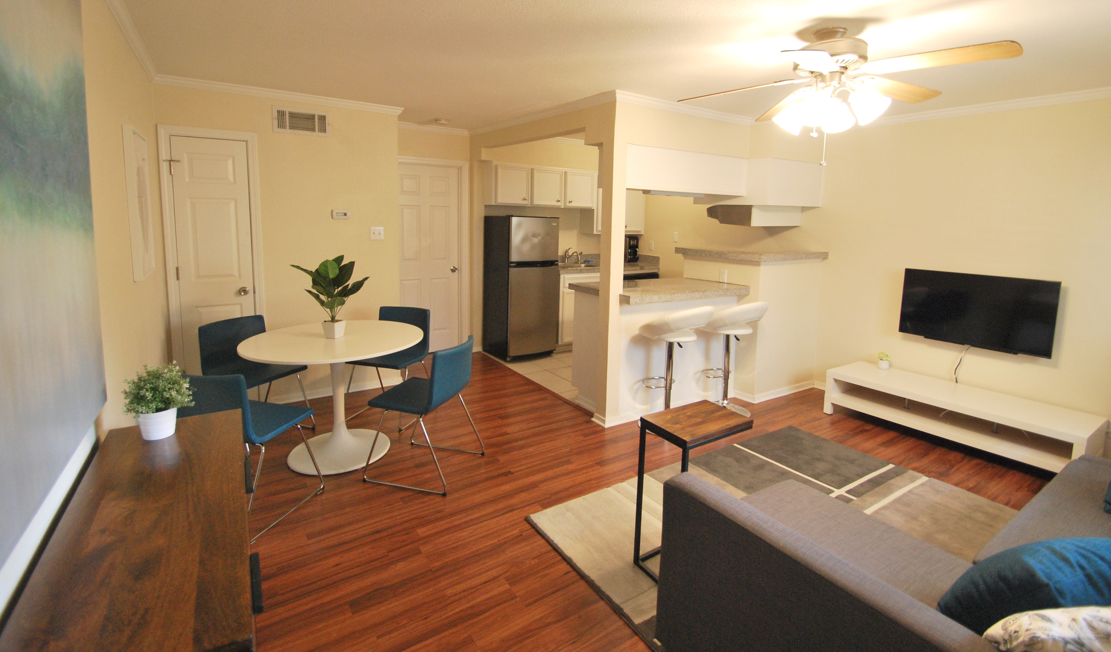 Stylish South Lamar Condo 78704! Apartments for Rent in Austin, Texas