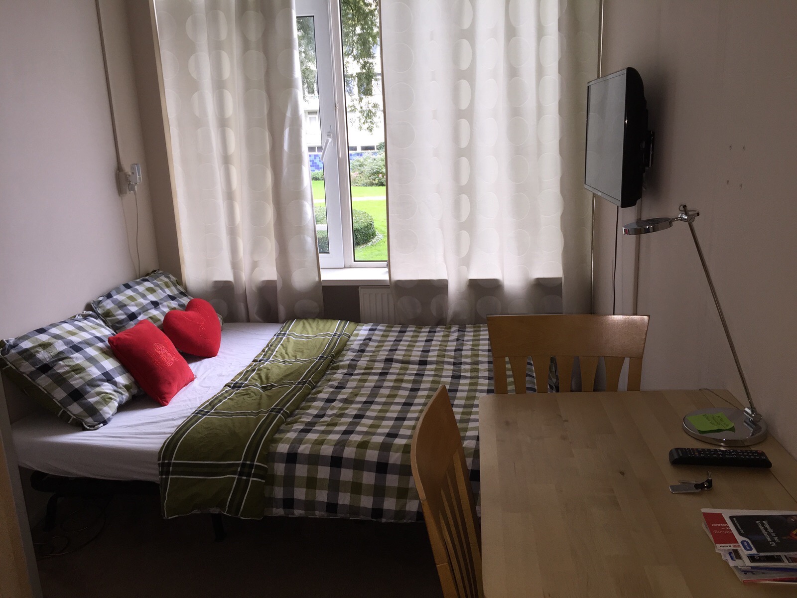 A cosy Bed and Breakfast in A'dam. โ Amsterdam stay