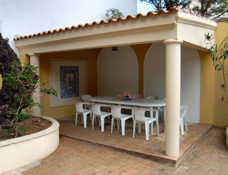 Solar de Santa Isabel Houses for Rent in Portimão, Faro, Portugal