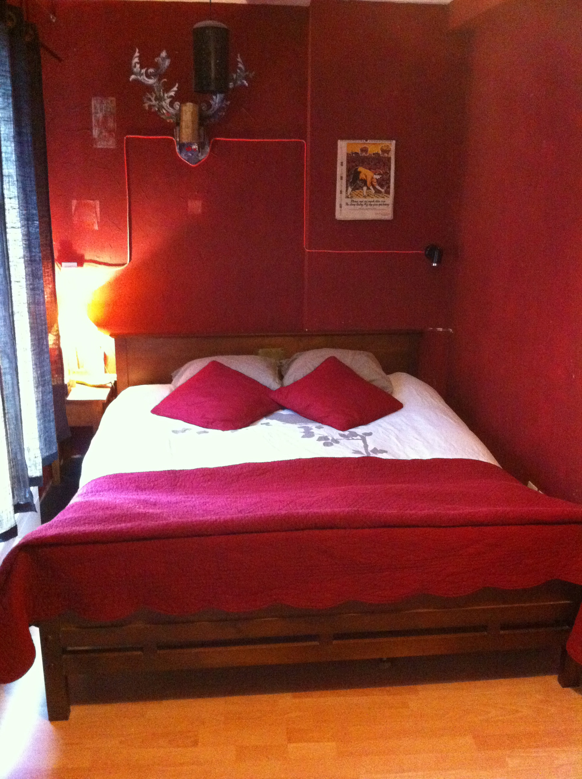 Comfortable bedroom + bathroom