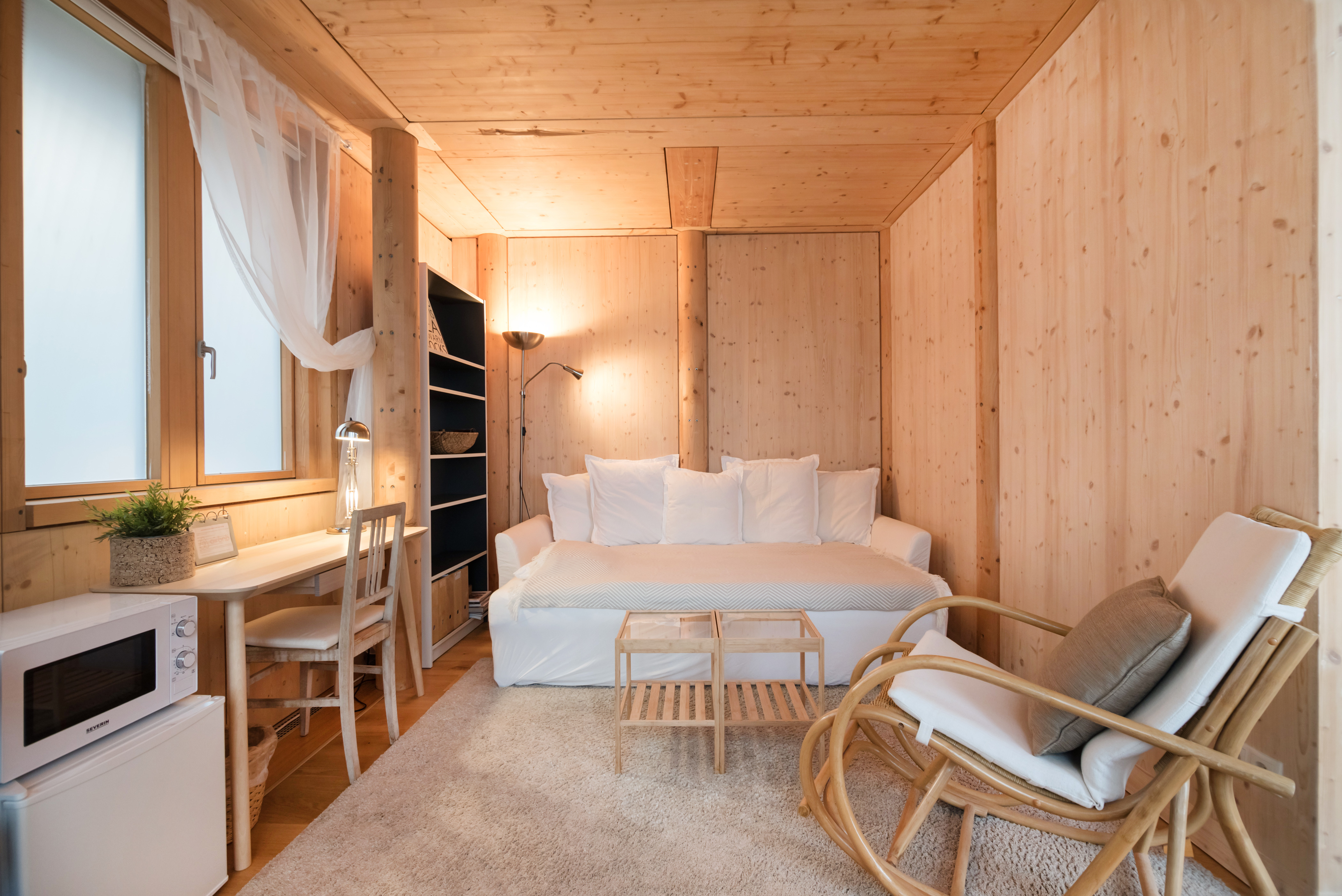 Cosy room near metro station.