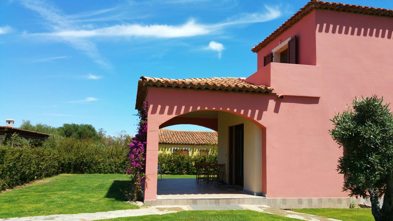 VILLA MARIS - close to the Sea, beach 5 mins walk
