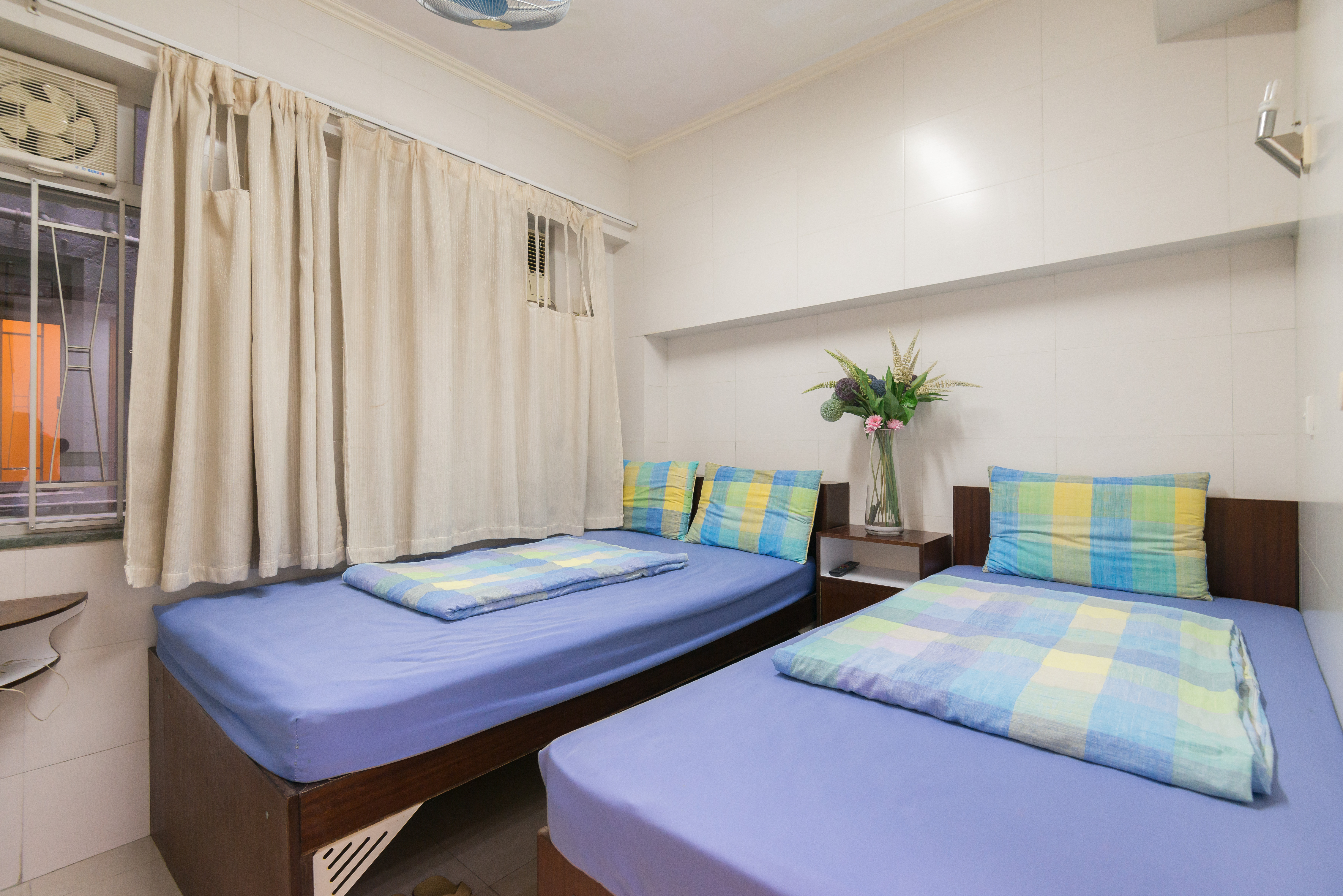 2 Beds for 3 w/ Bath, near MTR, #1 in Yau Tsim Mong, Hong Kong