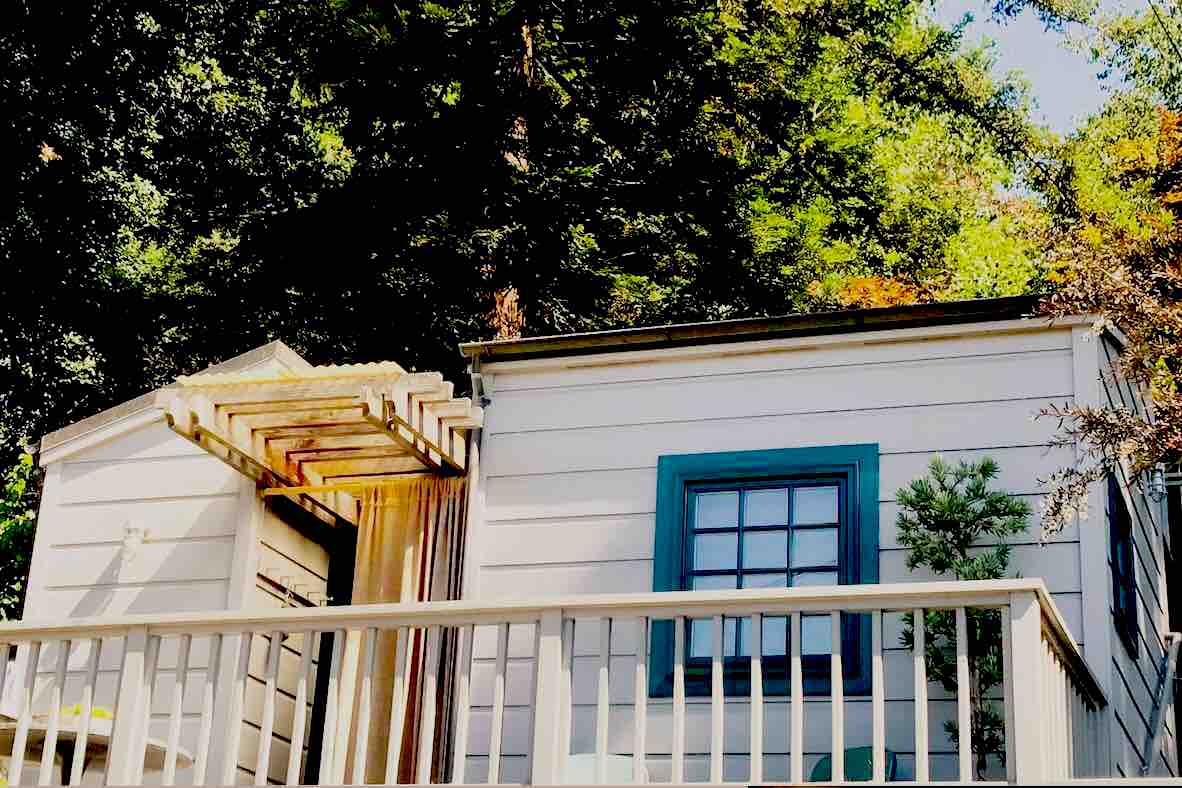 Cozy, Private & Walkable Indoor/Outdoor Suite in Montclair, Oakland
