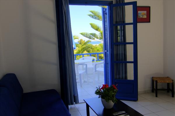 Sirius 2-Room Apt (upper floor) in Χερσονήσου, Crete
