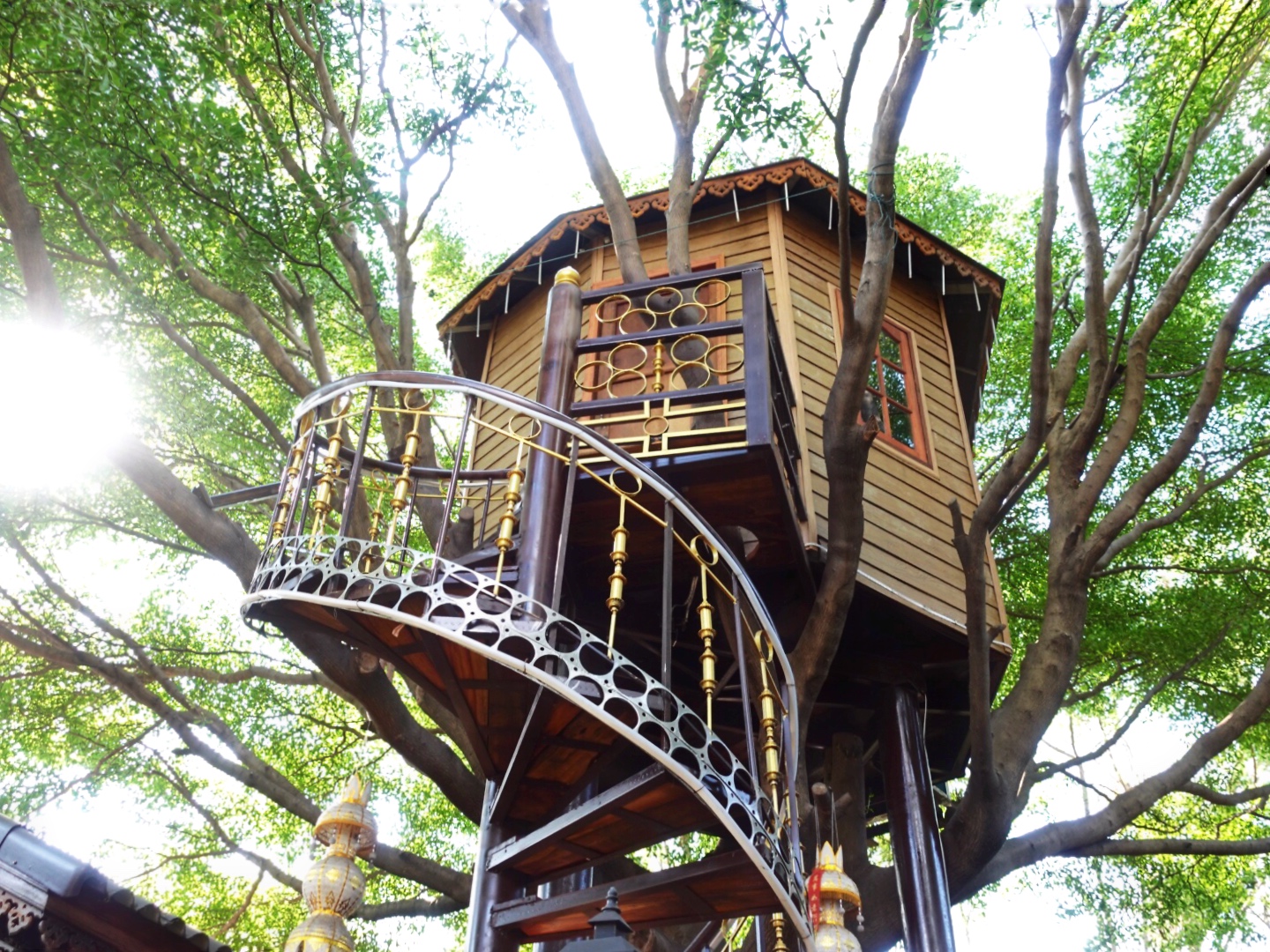 Tree House in the City, relax and quiet