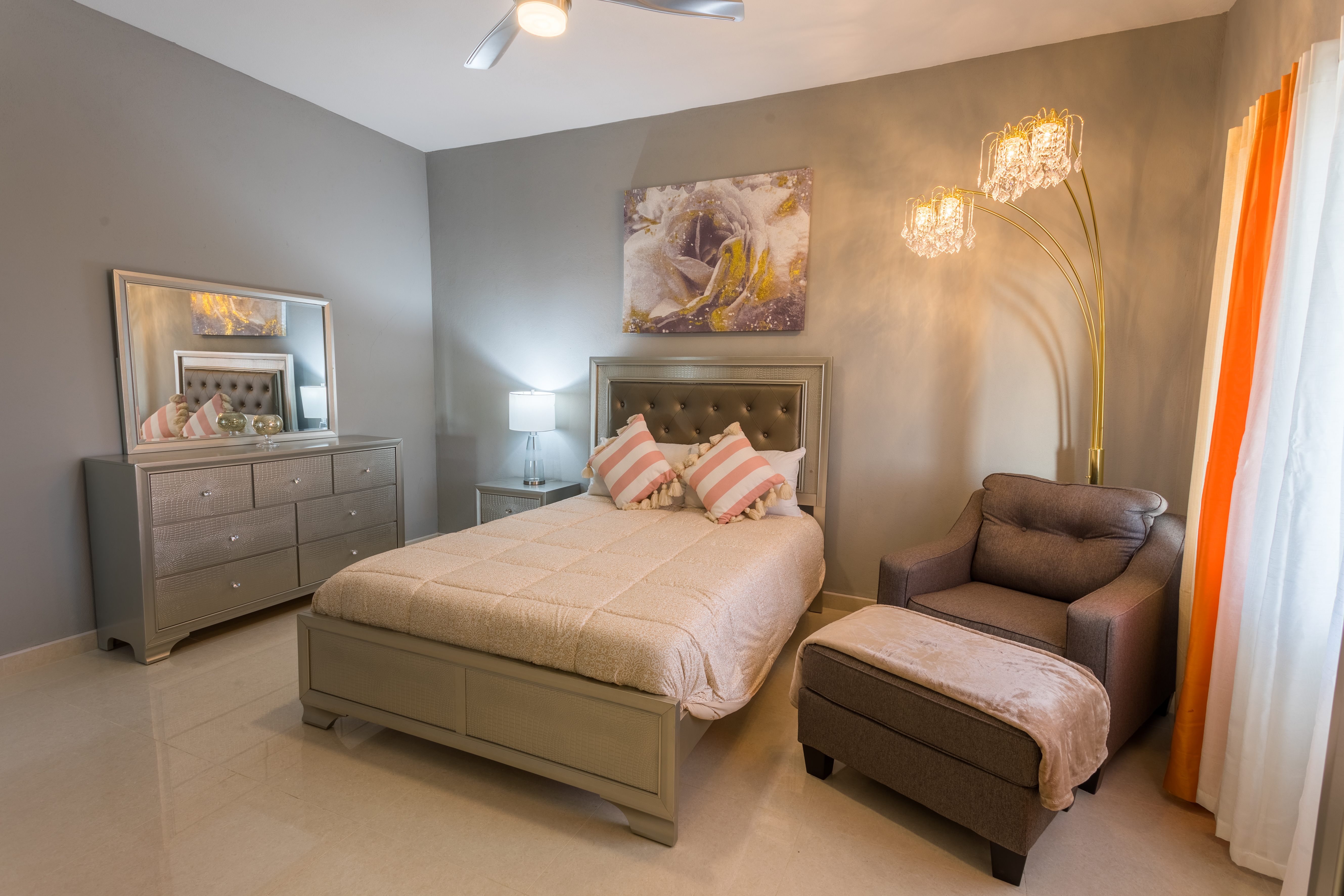 Stunning Sunset Penthouse - near Shoal Bay Beach