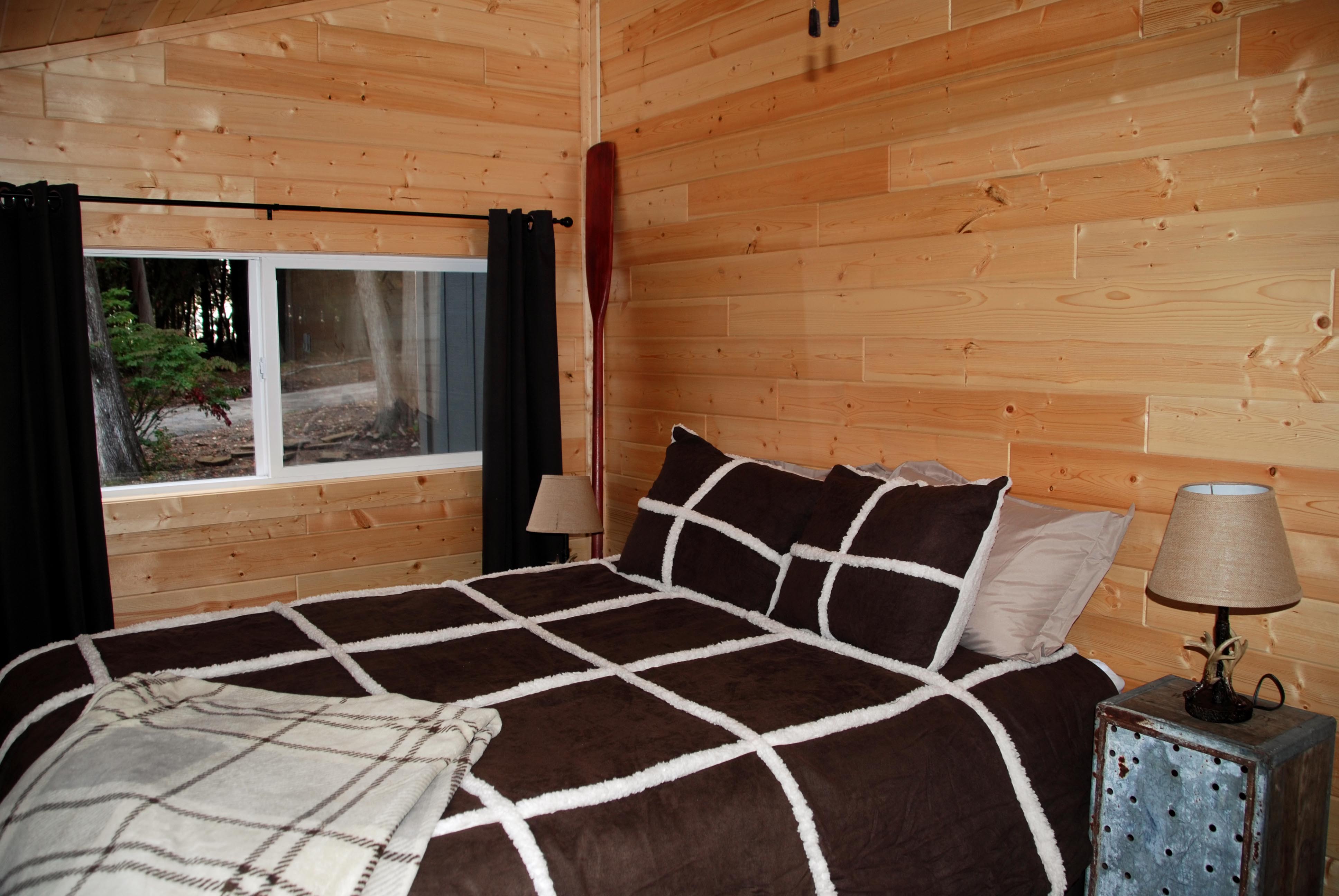 Vacation Home on Lake HuronWiFi, Beach Fire Pit Cottages for Rent in