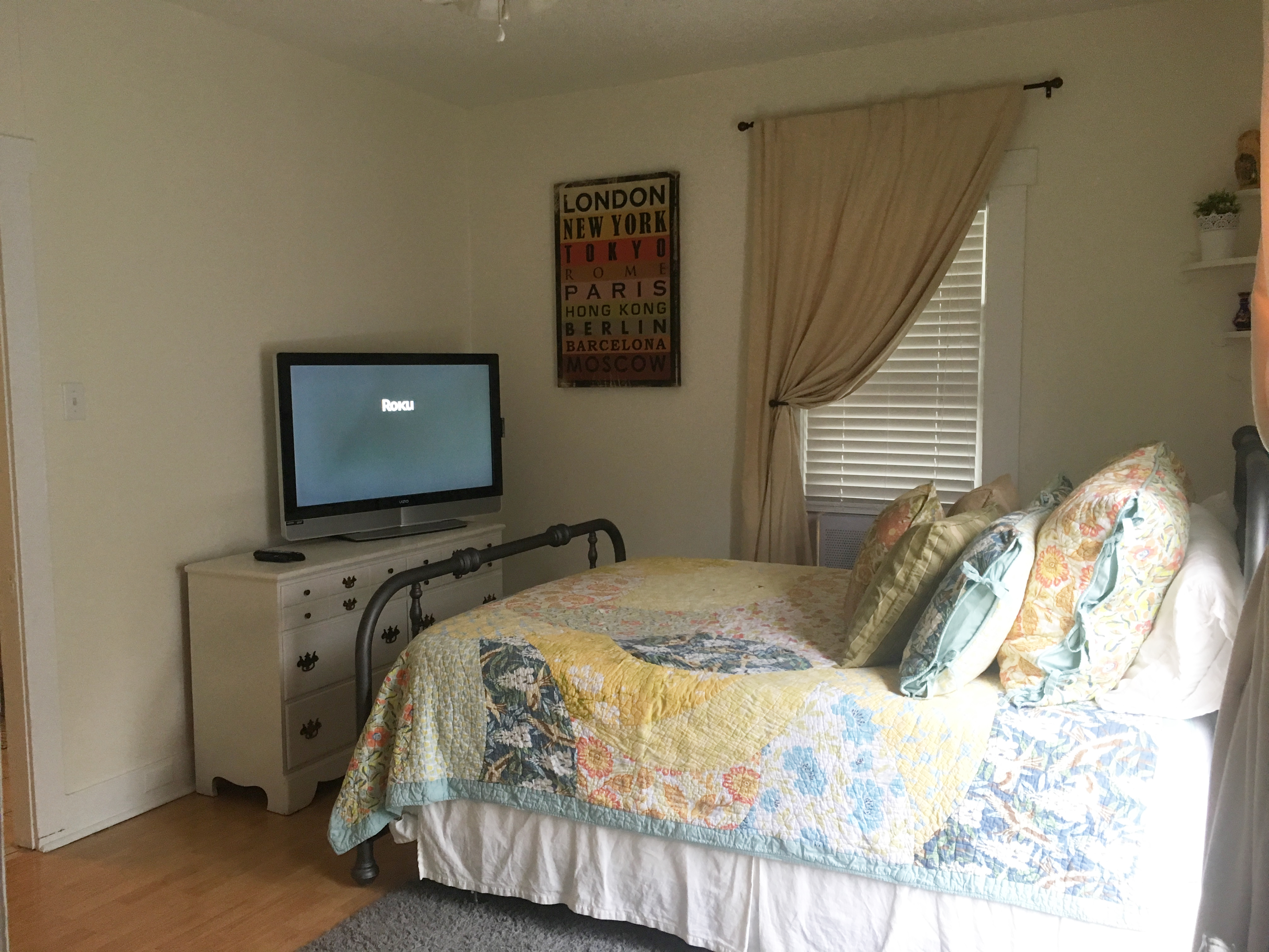 Fairmount Apt Guesthouse in Fort Worth