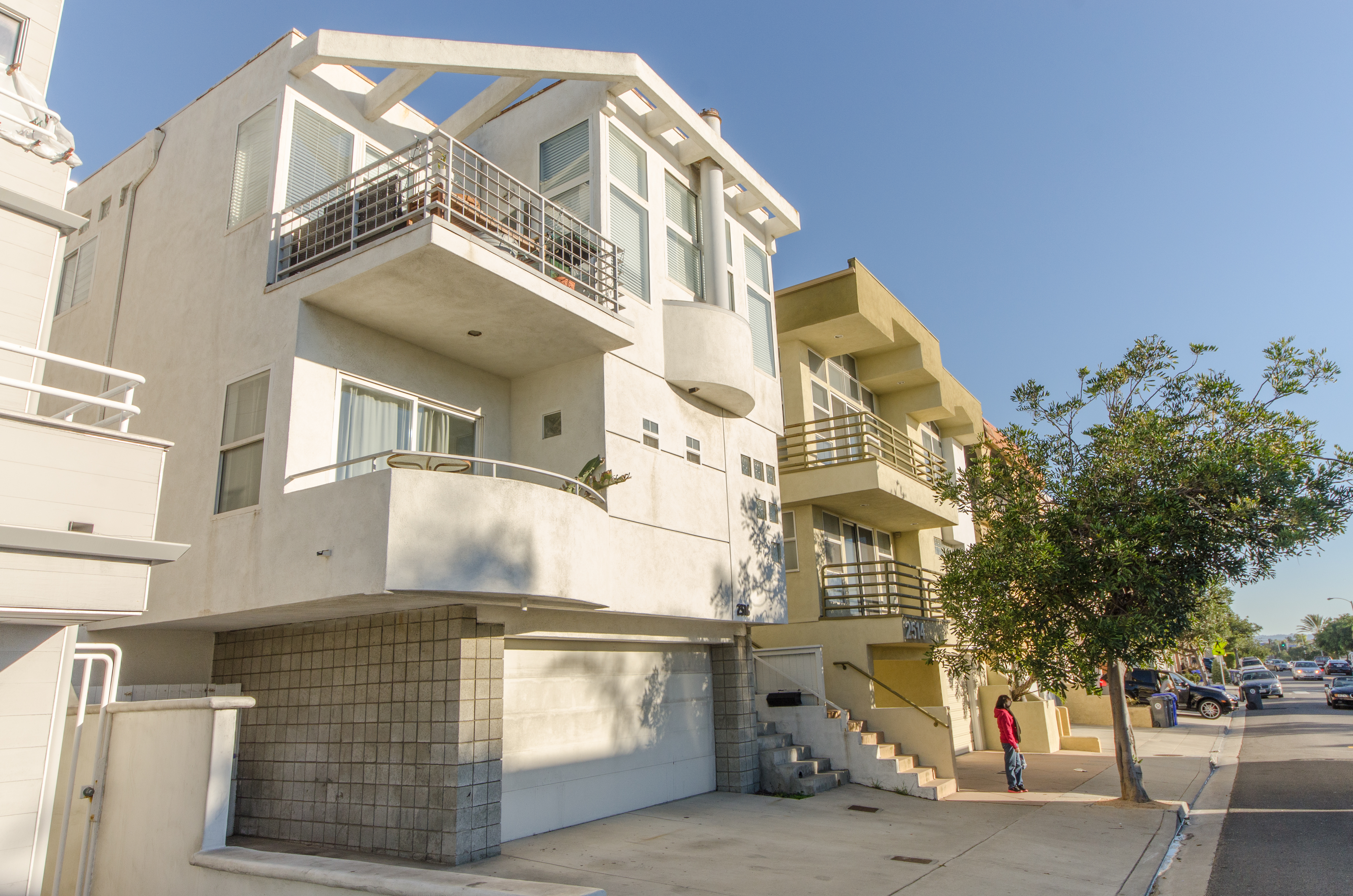 Large Beach House in Manhattan Beach, Los Angeles