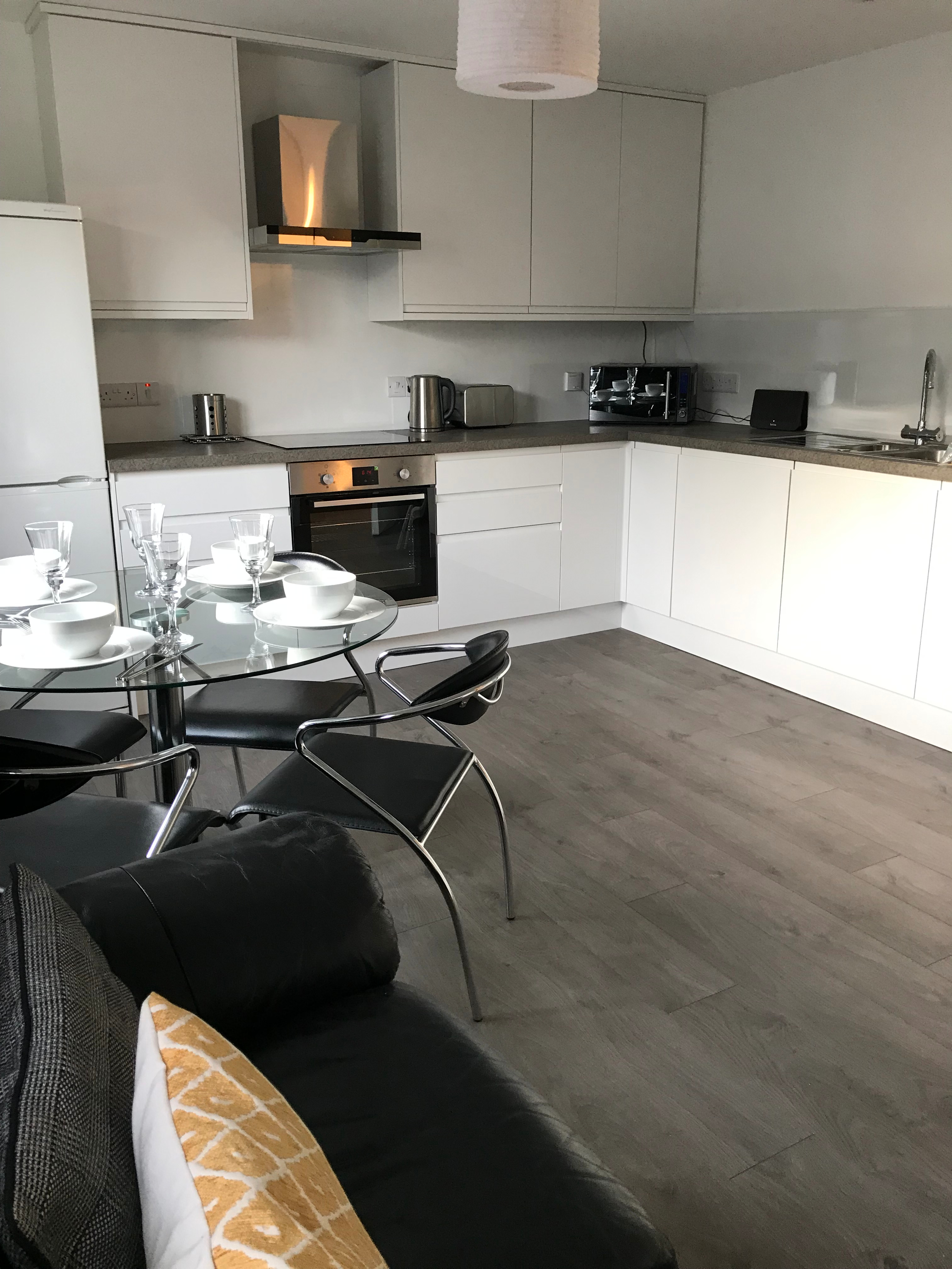 Elgin town centre 3 bed, 3 bathroom apartment
