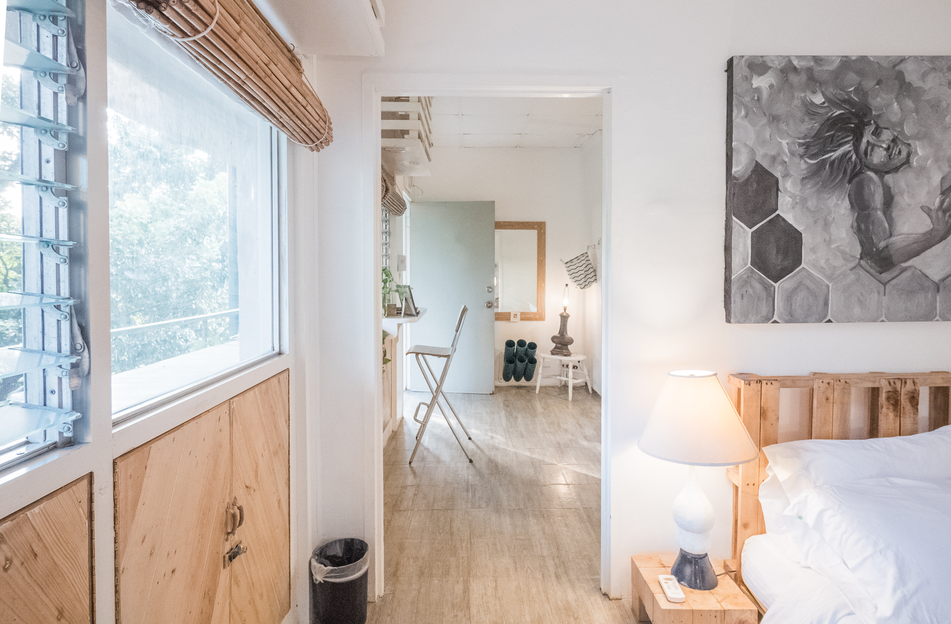 Forest Nest In Sbfz Brkfst Kitchen Netflix Apartments For Rent In Subic Bay Freeport Zone Central Luzon Philippines