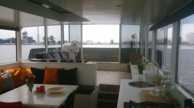 loft houseboat Amsterdam — Amsterdam stay