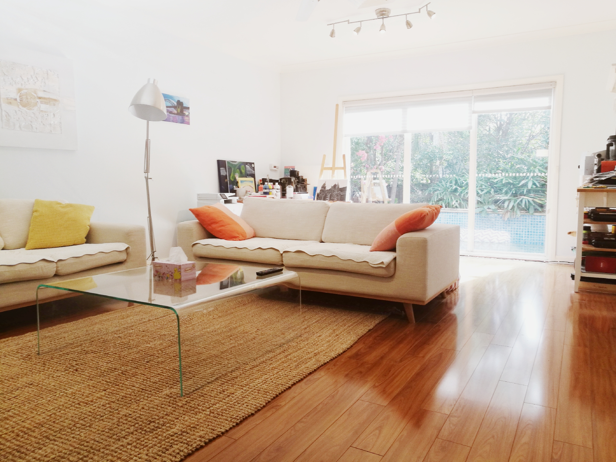 Spare Guest Rooms in a Resort-Style House in Ku-Ring-Gai, Sydney