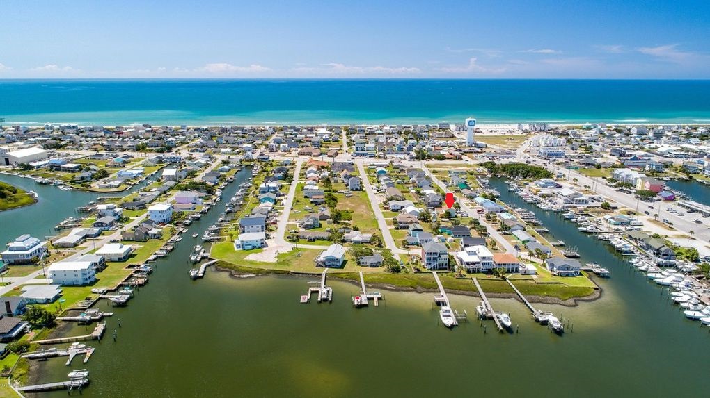 Beach Getaway in the HEART of Atlantic Beach B Townhouses for Rent