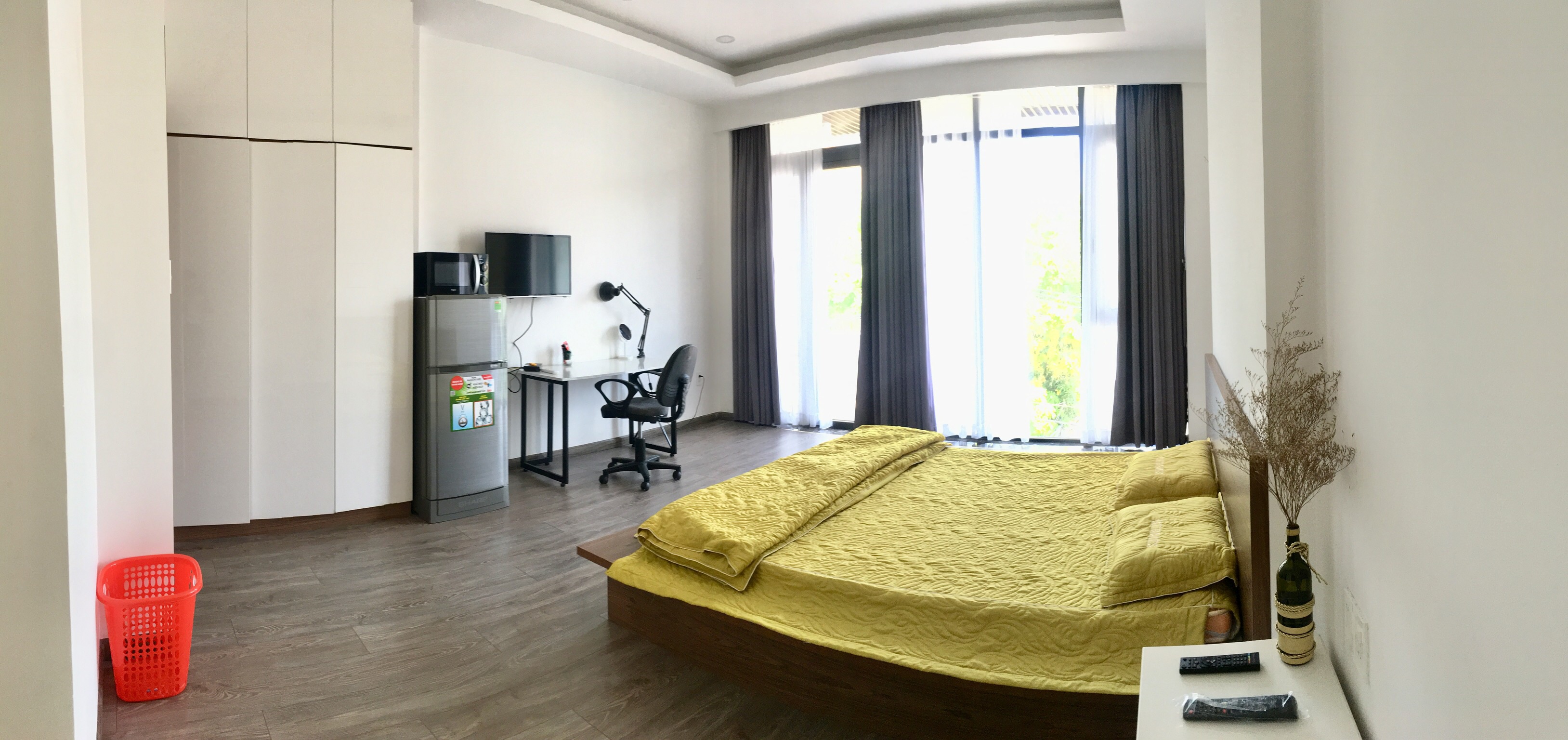 Hi Mini House 305