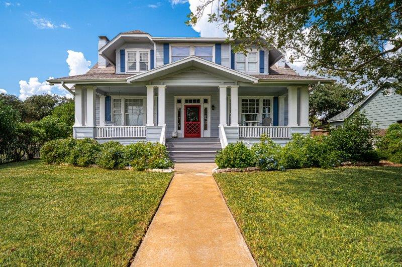 Remodeled Historic Rockport Home with 2 Masters Houses for Rent in