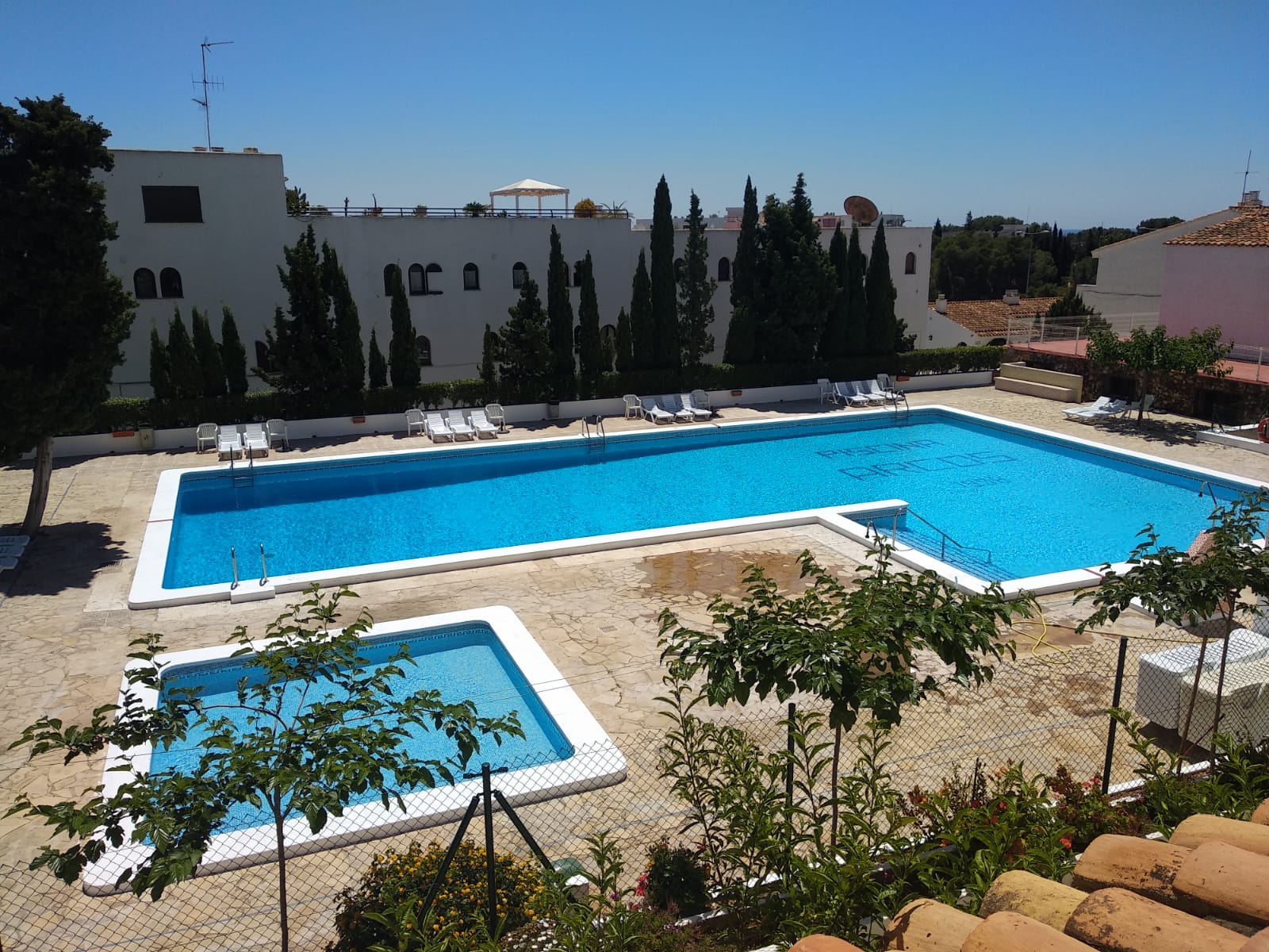 Apartment with pool. Arcos I