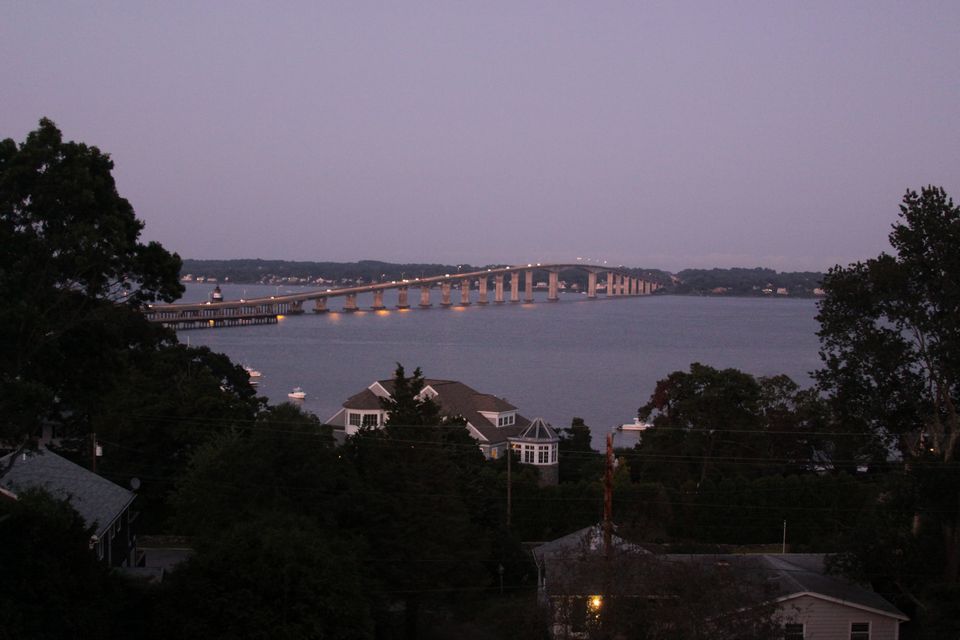 Plum Beach, North Kingstown RI Houses for Rent in North Kingstown