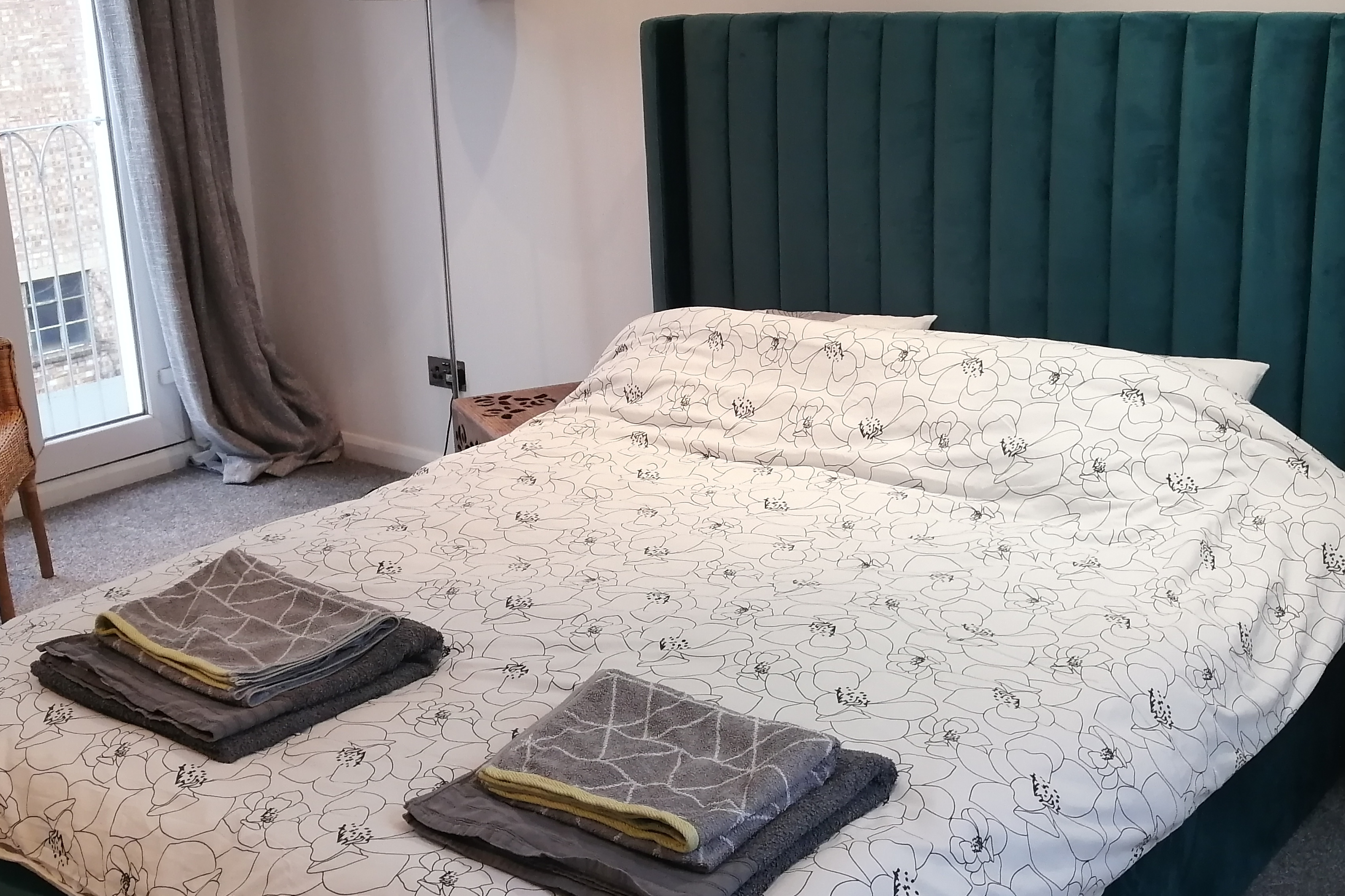 Double room en suite Wanstead, park & metro London in Redbridge, London