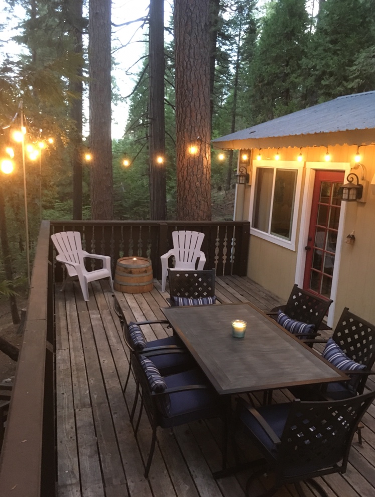 Charming Mountain Cottage in Blue Lake Springs