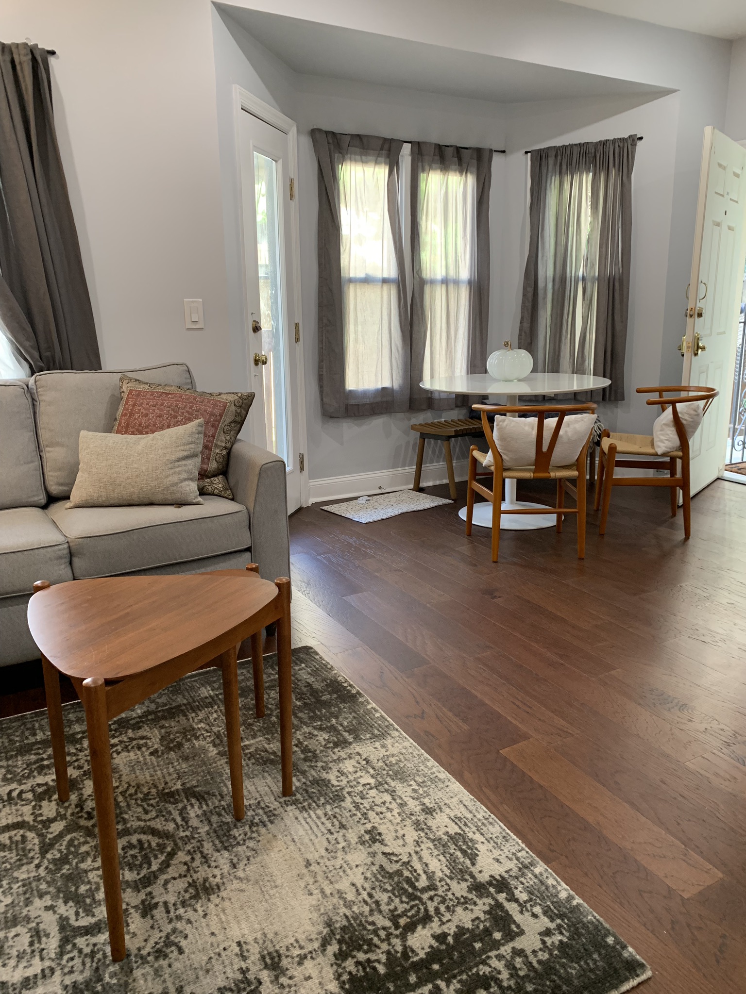 1BDRM Garden Apt - Parking, 4 Blocks To Grove PATH in Ward E (councilmember James Solomon), Jersey City