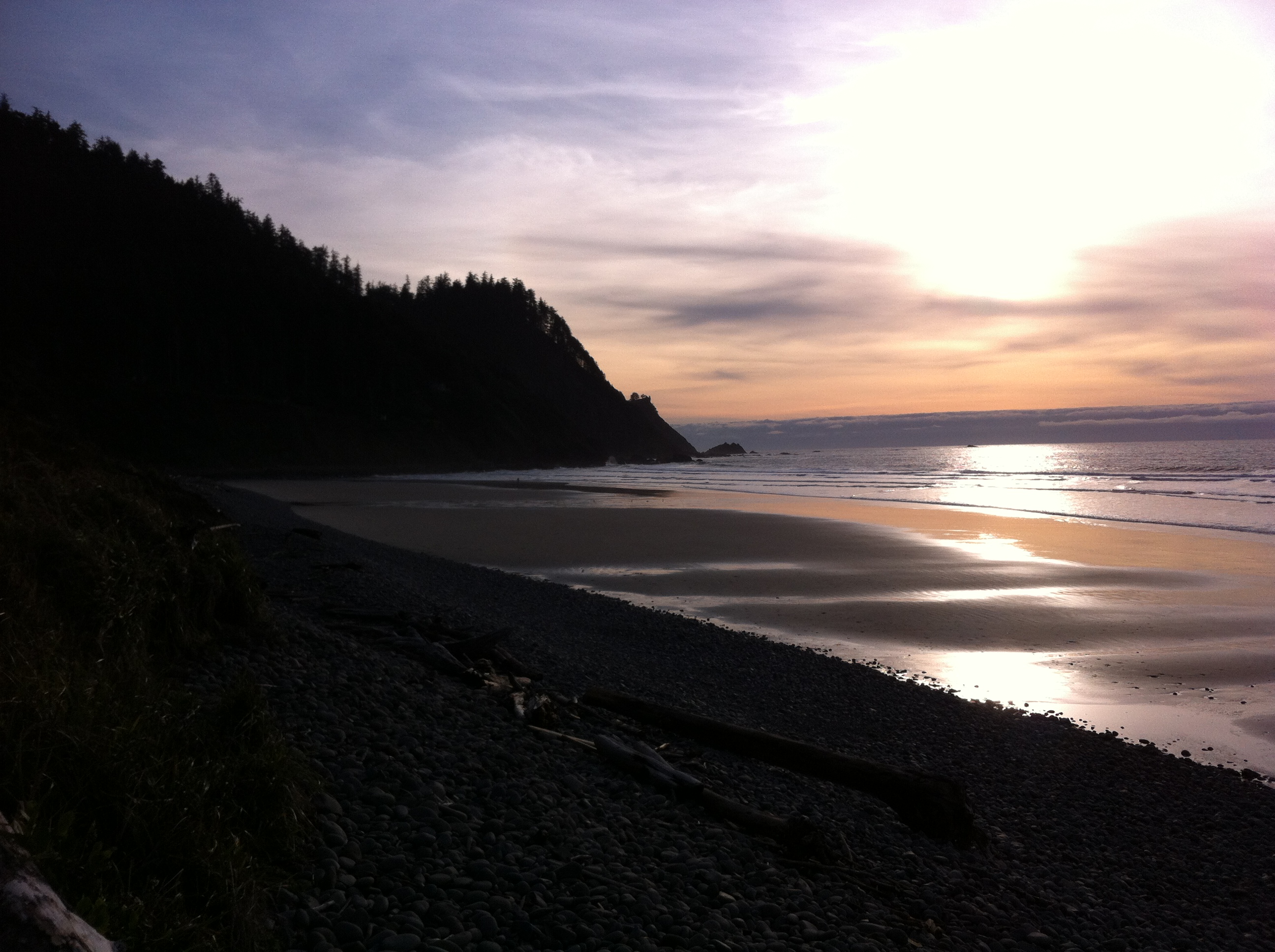 Falcon Cove Beach House w/ Outdoor Sauna Cabins for Rent in Falcon