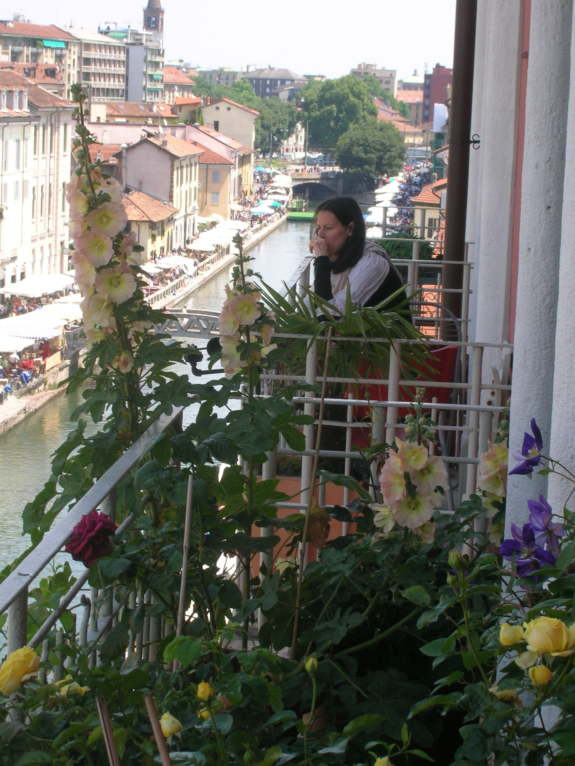 magic canal view and walking milan in NAVIGLI, Milan