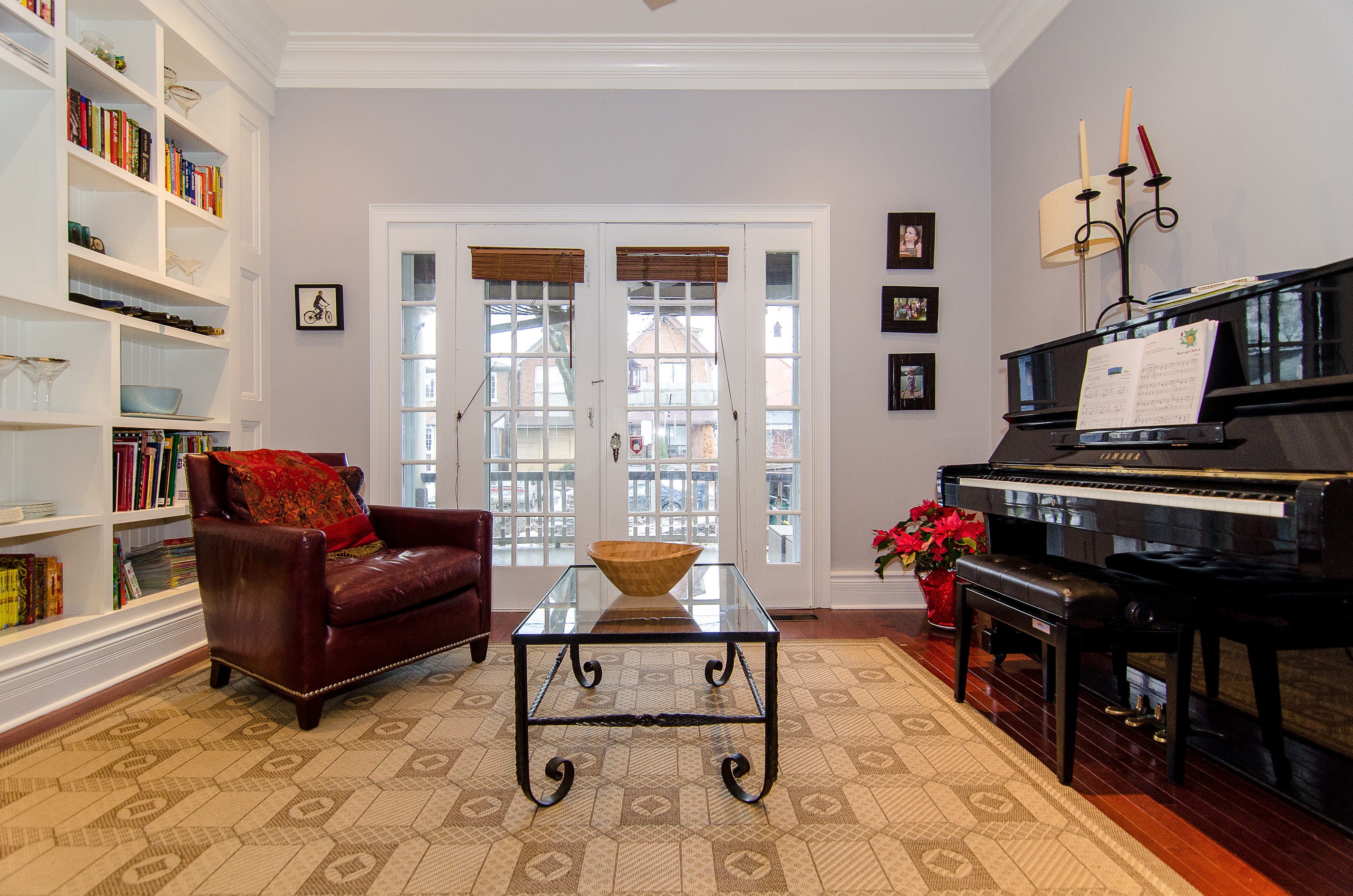 Lovely fully detached private house in Dufferin Grove, Toronto