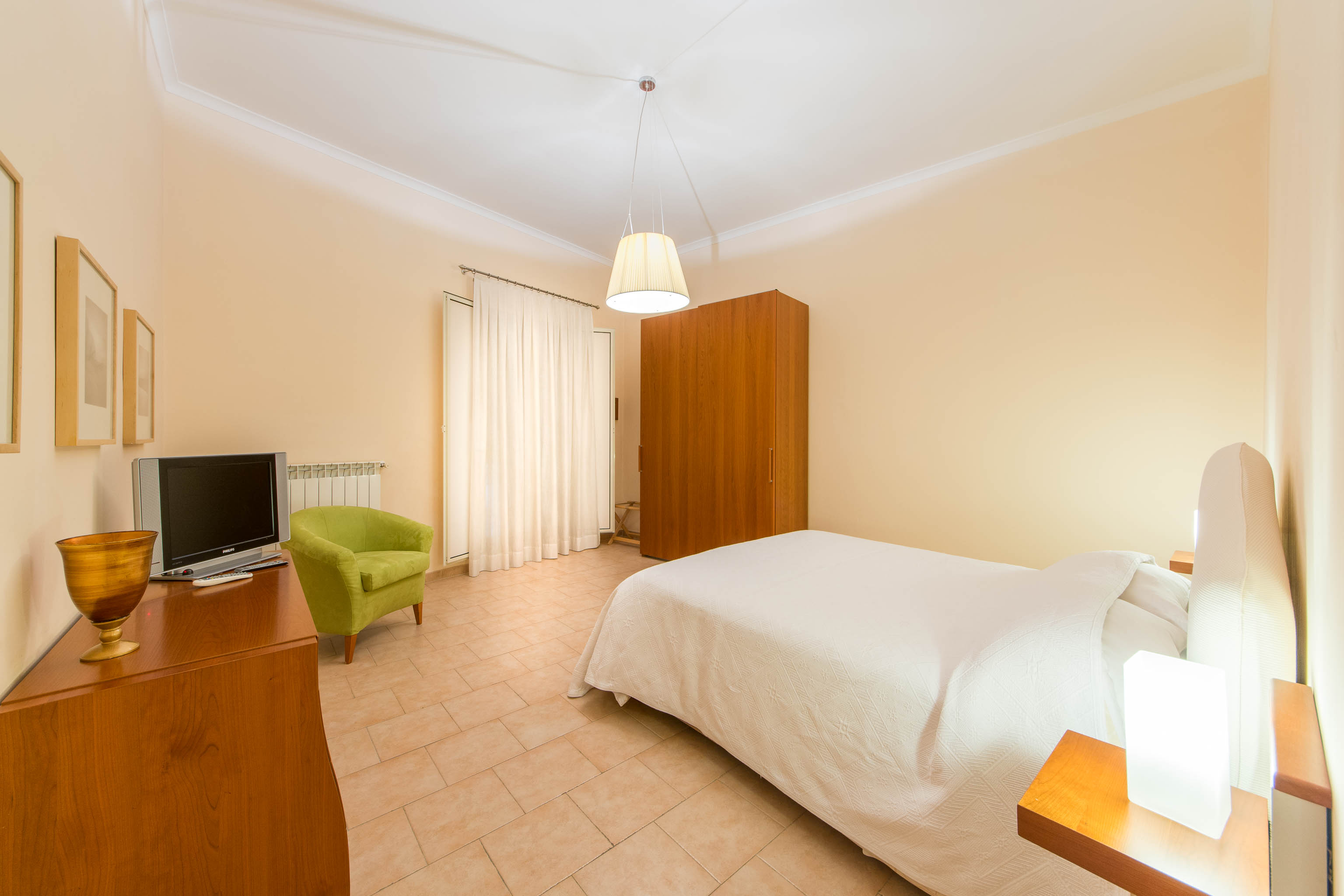 La Residenza Apartment in the heart of Napoli A Flats for Rent in