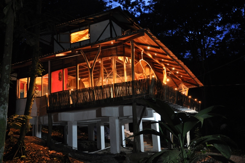 Designer junglehouses with jacuzzi! Chalets for Rent in Puerto Viejo