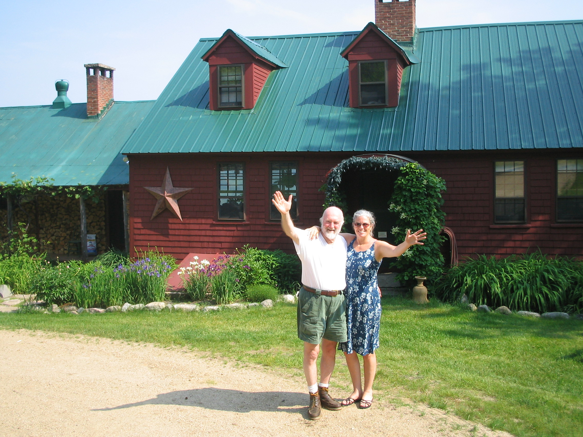 Brookhirst Farm 3 Bedrooms, 2 Full Baths Bed and breakfasts for