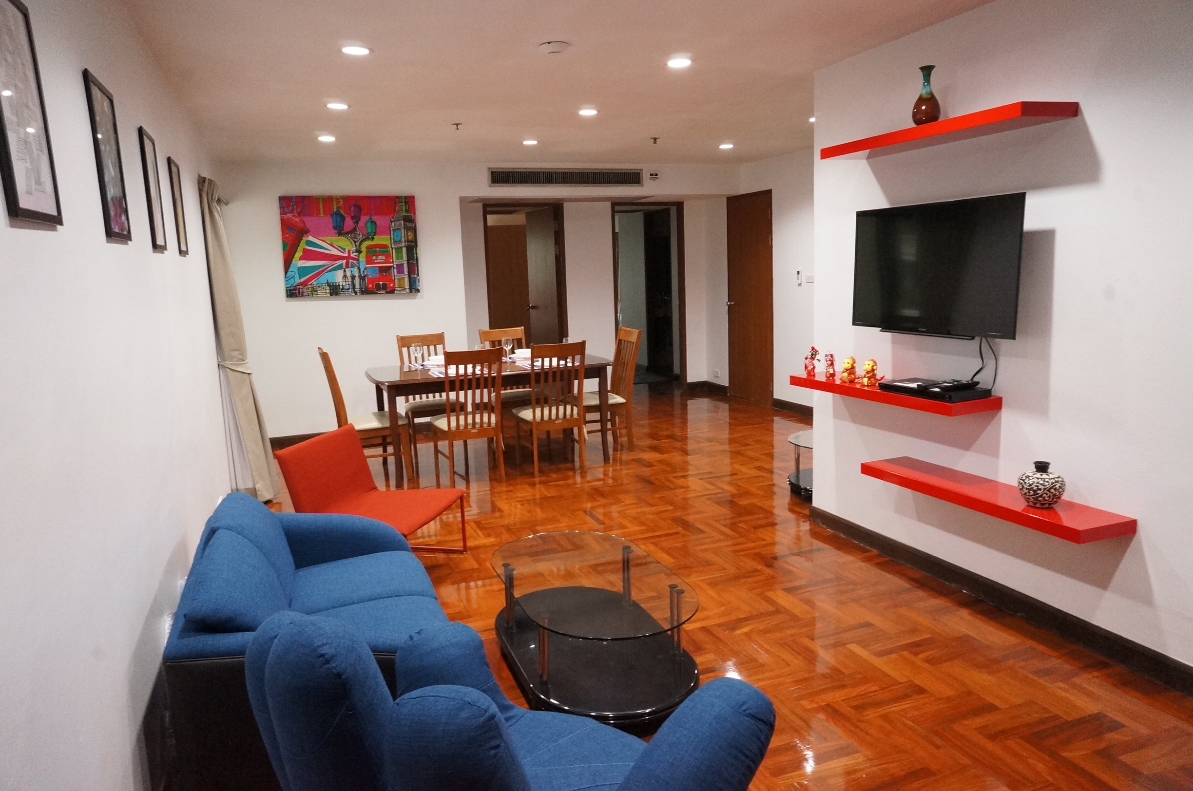 3 minutes walk to Phrom Phong BTS in Vadhana, Bangkok