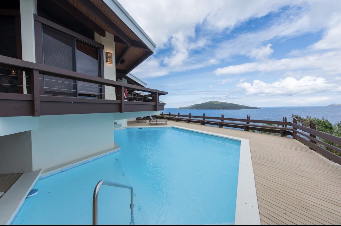 Lovenlund Bay Villa -  Designer's Dream!