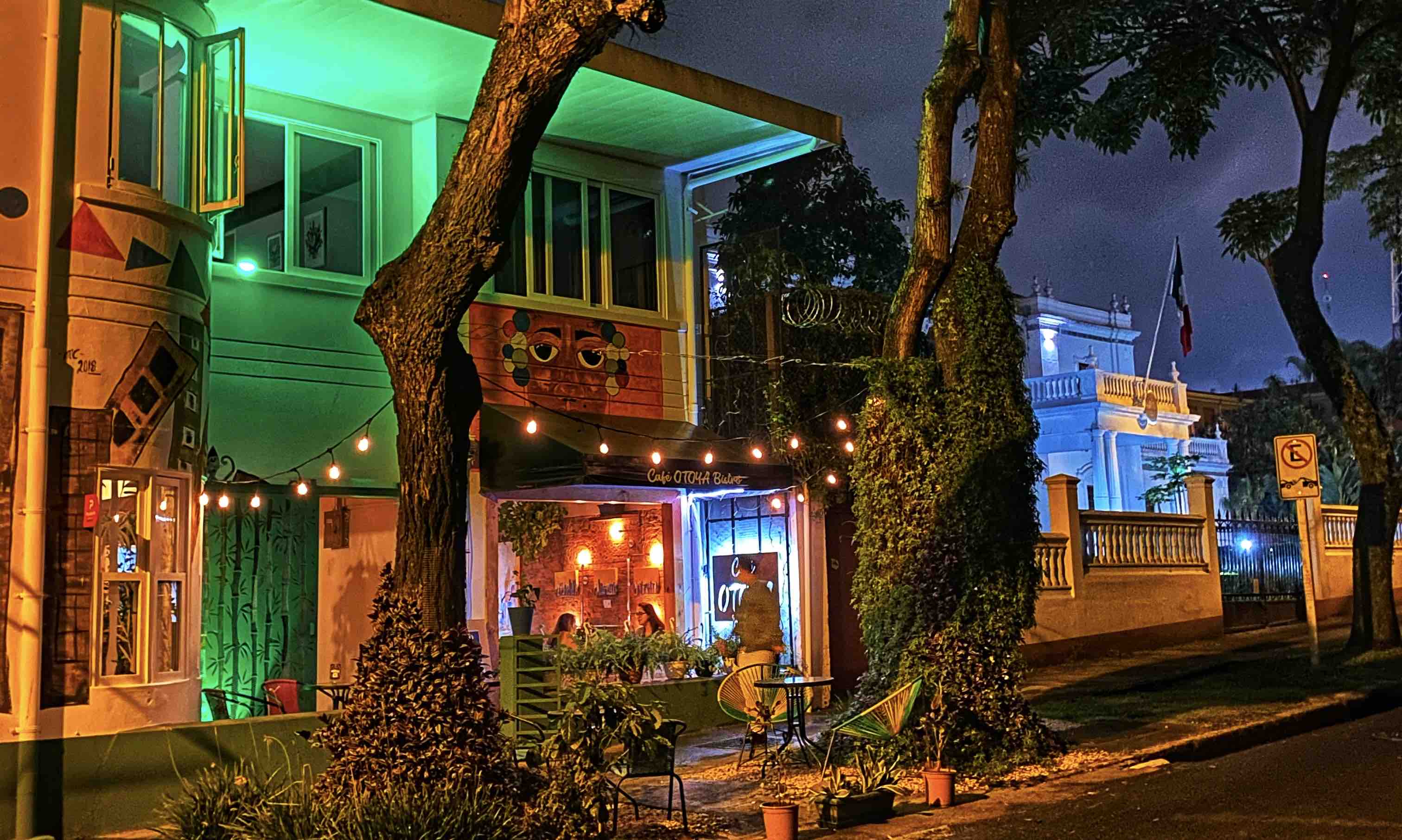 Studio 2 and Breakfast in Café Otoya Apartamentos en