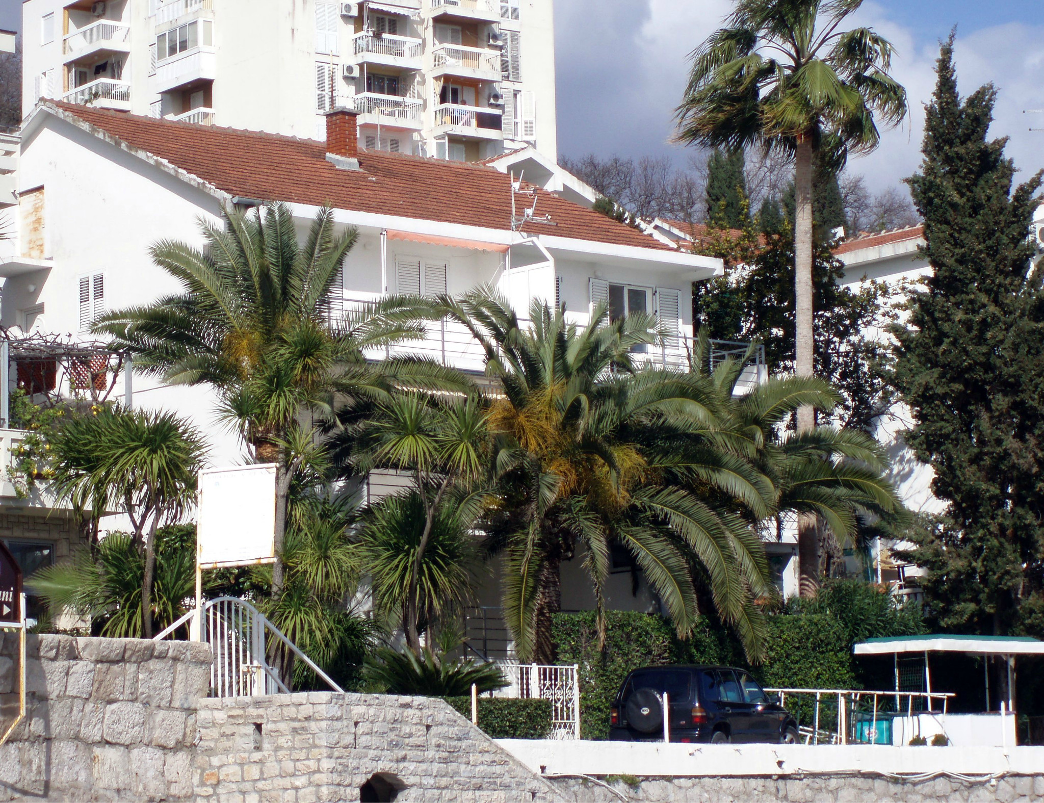 Apartment Corovica Beach