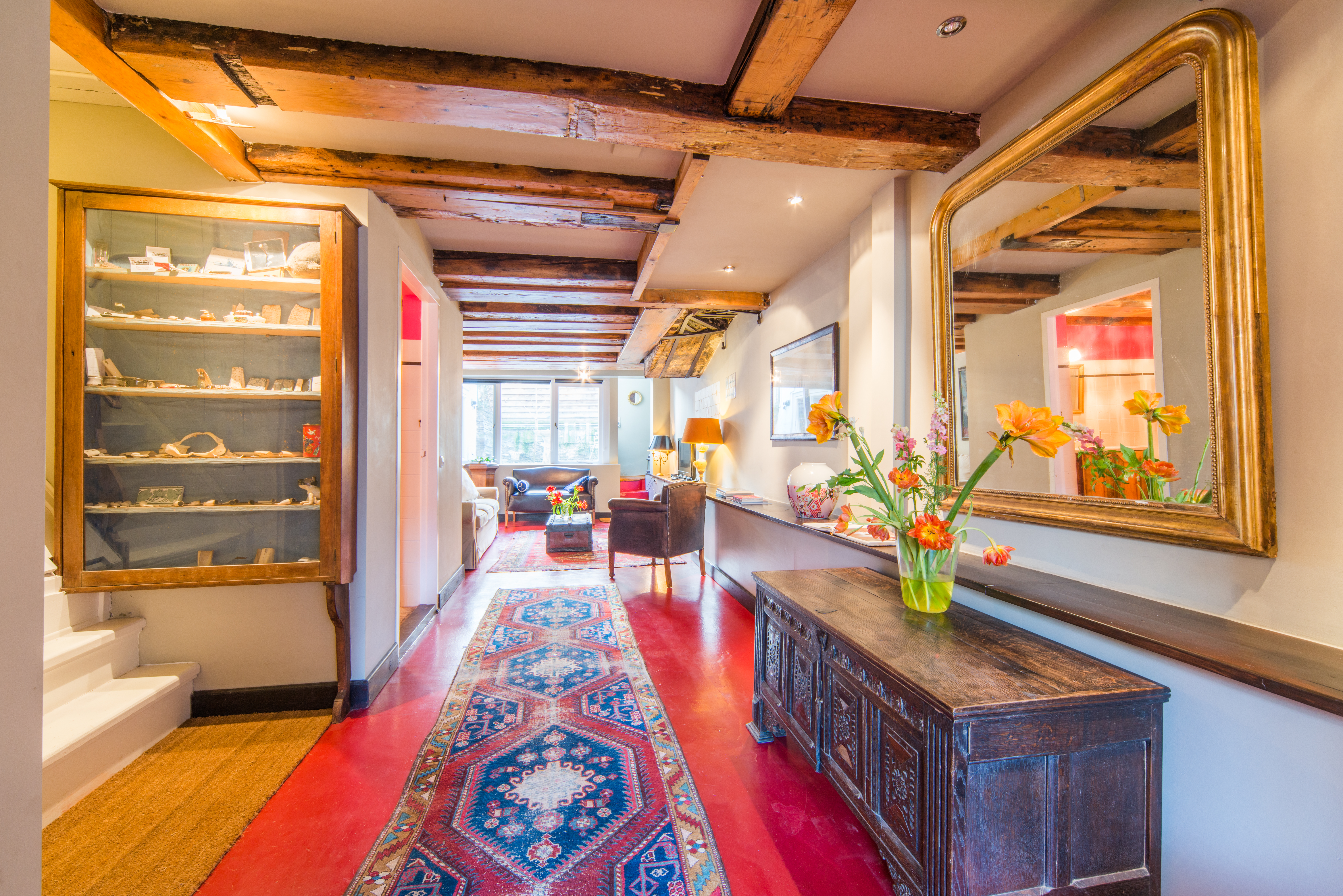 Canal app. 80m² Museum+shop area in Centrum-Oost, Amsterdam