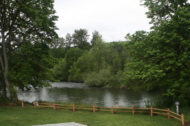 Custom Built Waterfront Home Houses for Rent in Fall Creek, Oregon, United States Airbnb