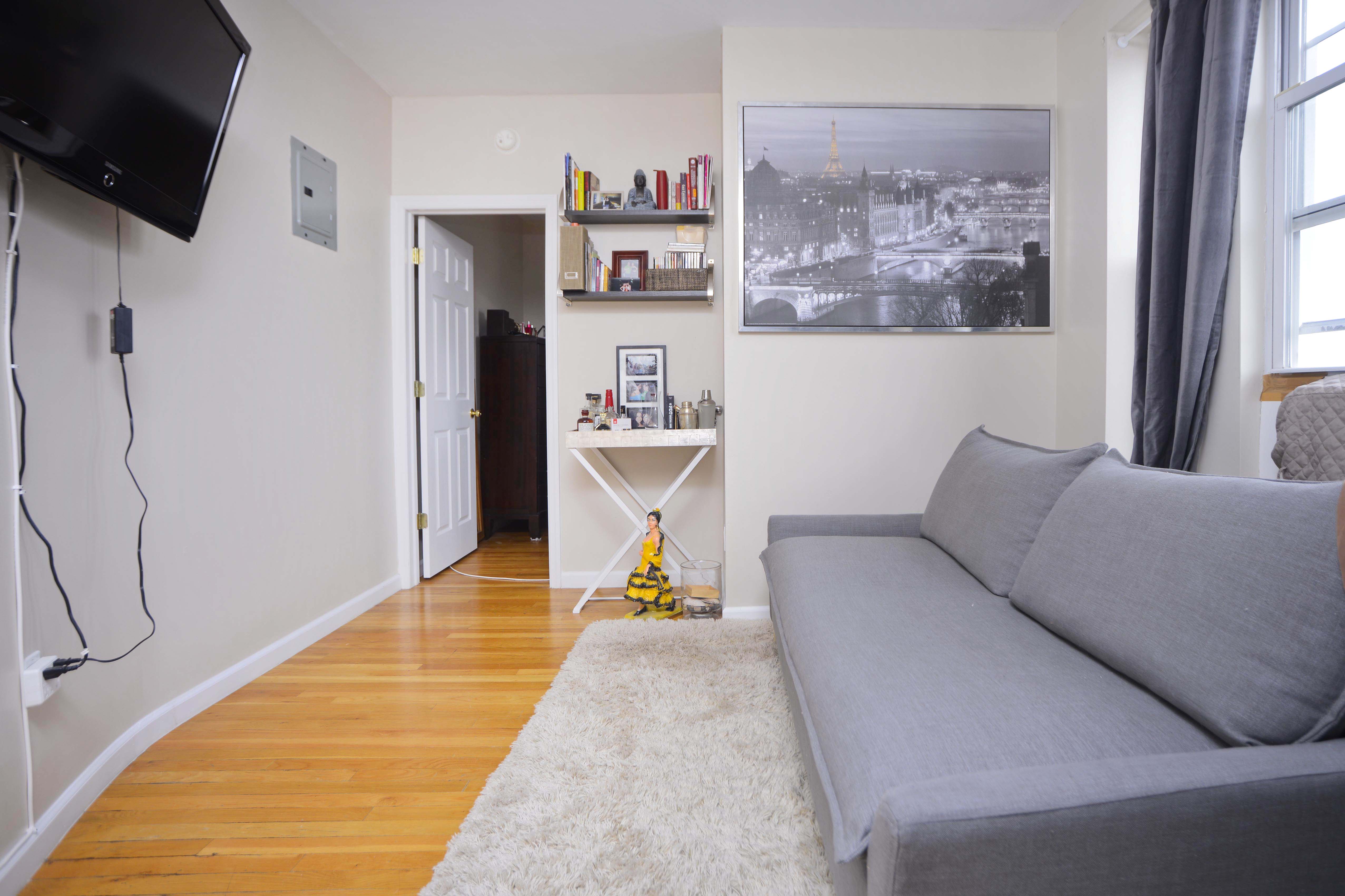 1 BDRM Apt-Weekends and short stays available in Astoria, New York City