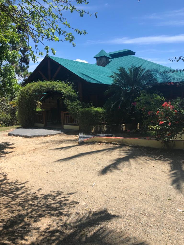 Villa Rose Ann Jarabacoa RD. Villas Don Félix Cabañas en renta en
