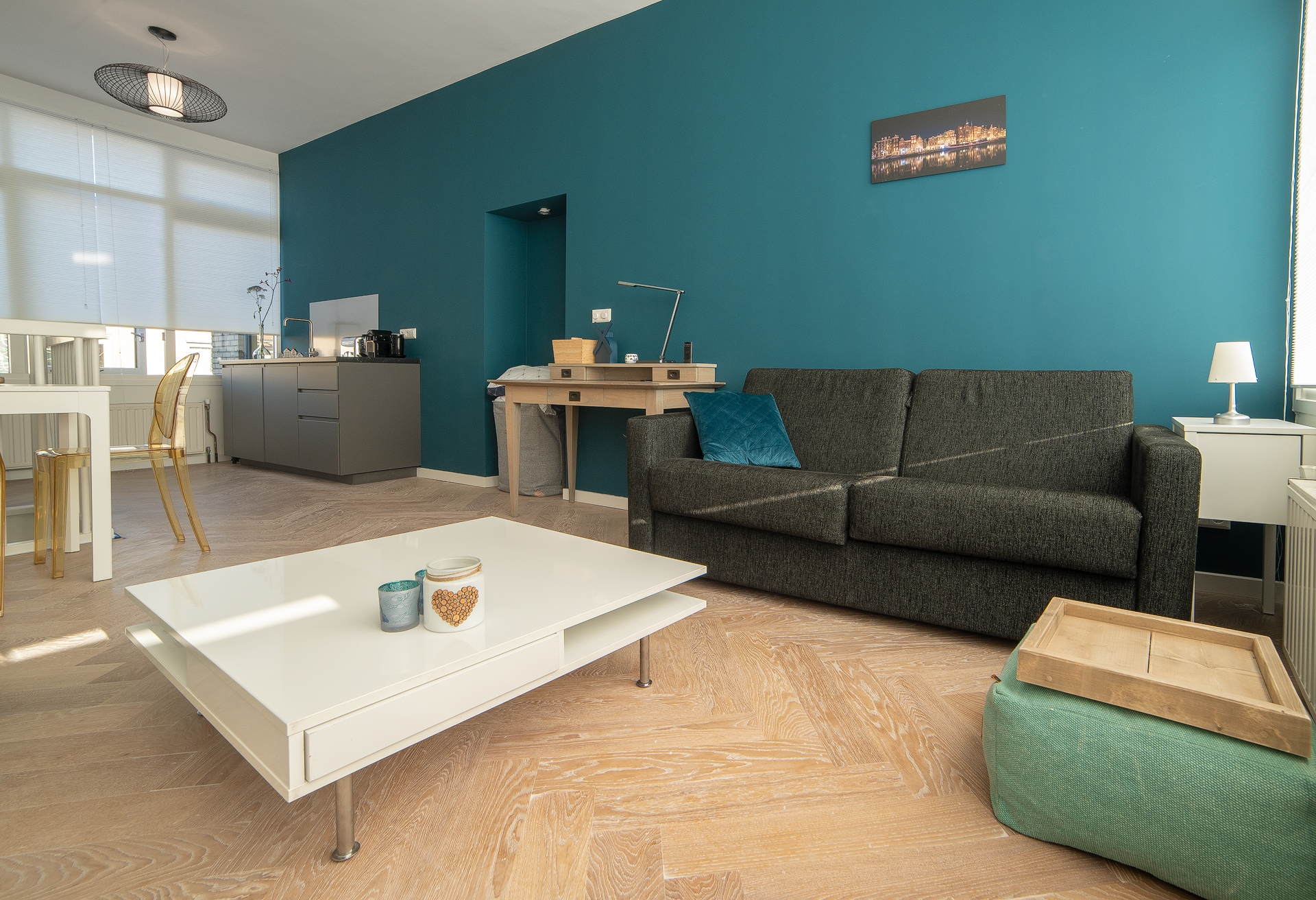 Luxe studio, private entree, 3 km/12 min. from CS โ Amsterdam stay