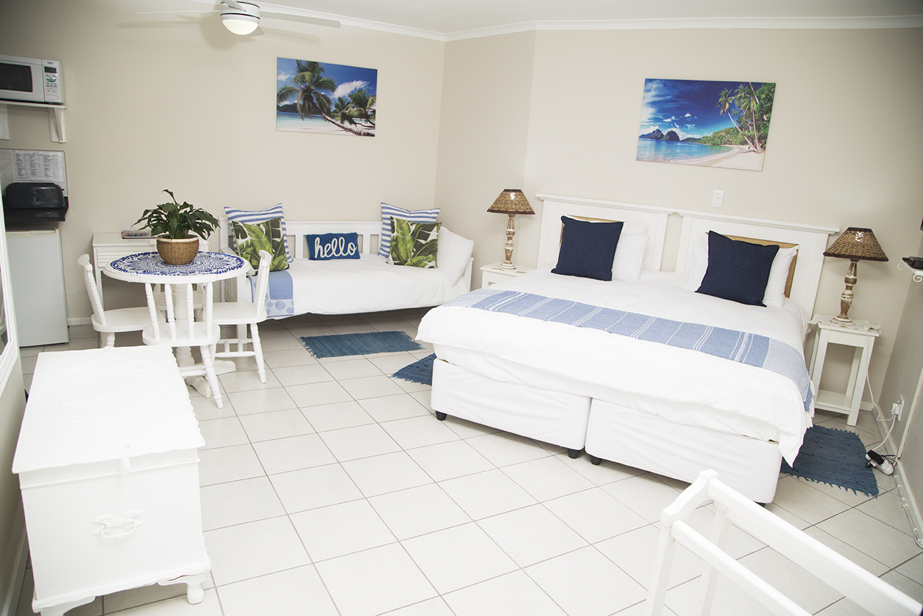 Beach Cove 2 - quick 1 minute walk to the beach!