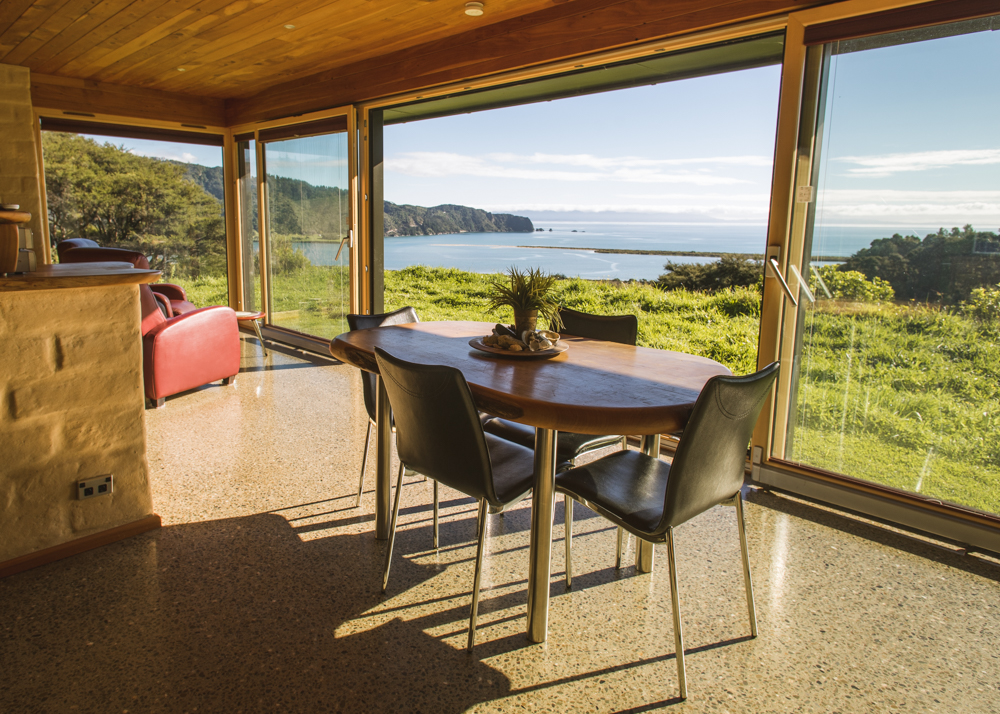 Little Greenie, Ecohouse, Golden Bay Houses for Rent in Wainui Bay