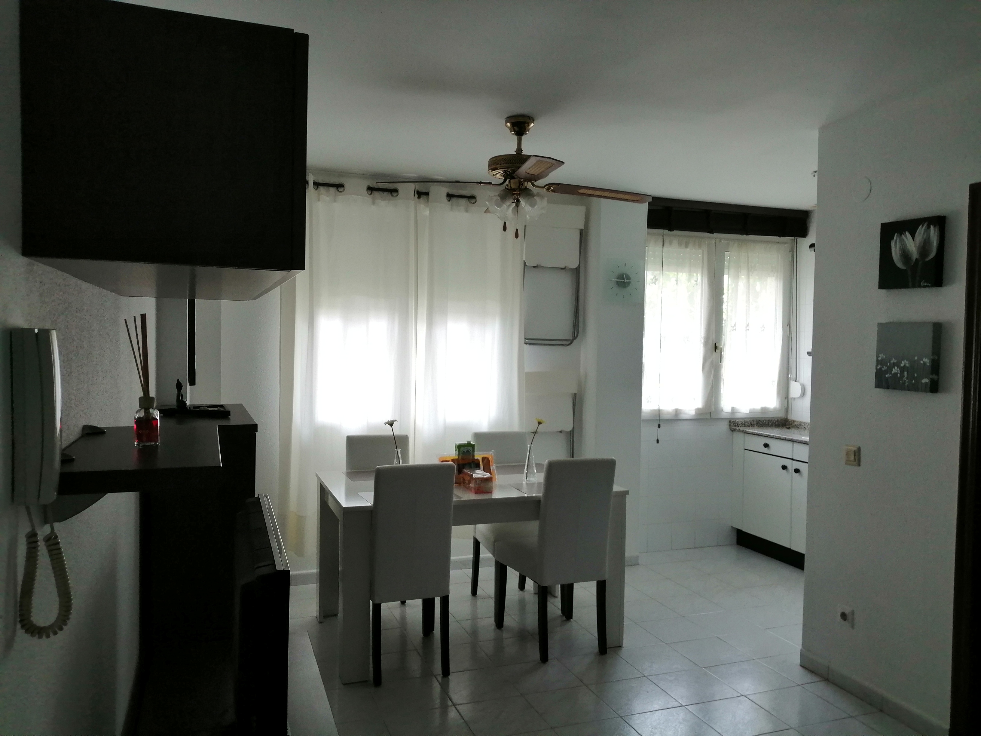 Beautiful online beach apartment with garage