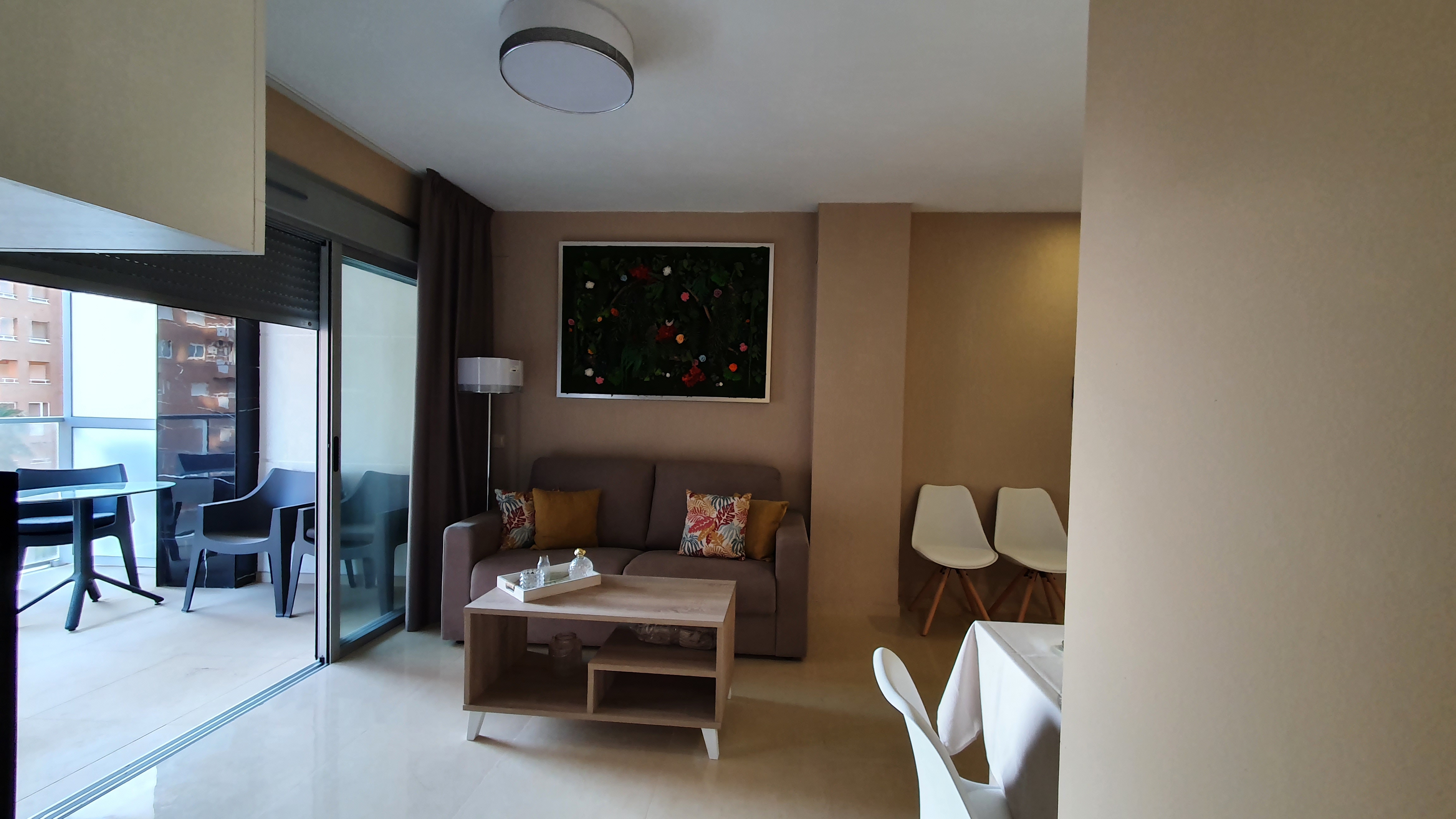 Apartment  in the first sixth beach line