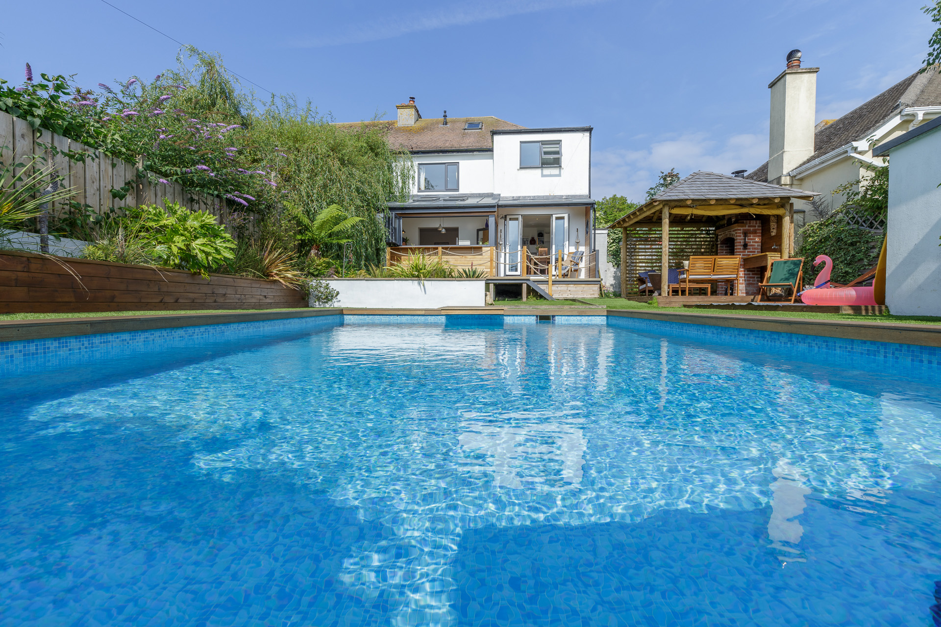 Tropical Oasis with Heated Swimming Pool - Houses for Rent in Cornwall ...