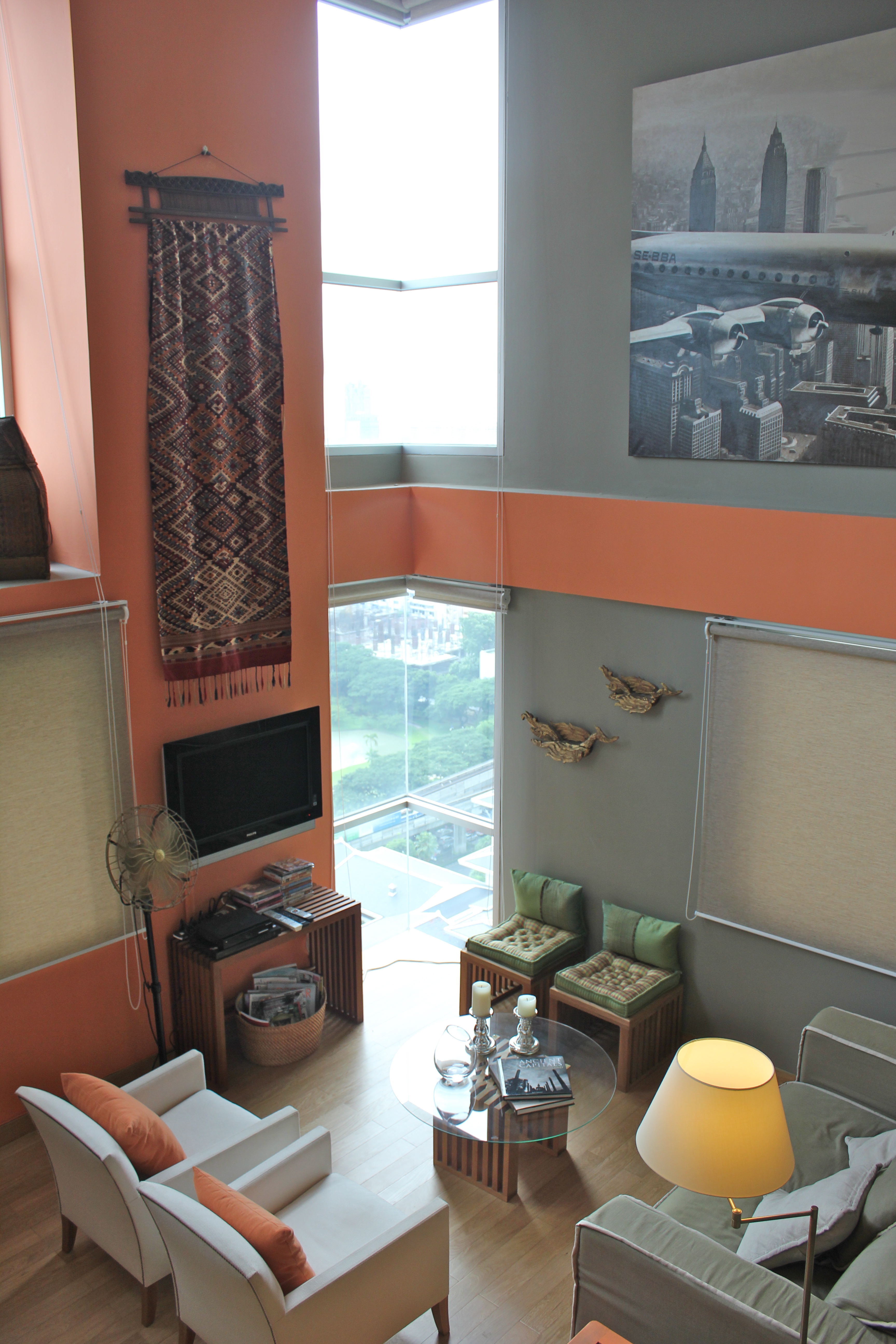 Great location on a charming loft in Bang Rak, Bangkok